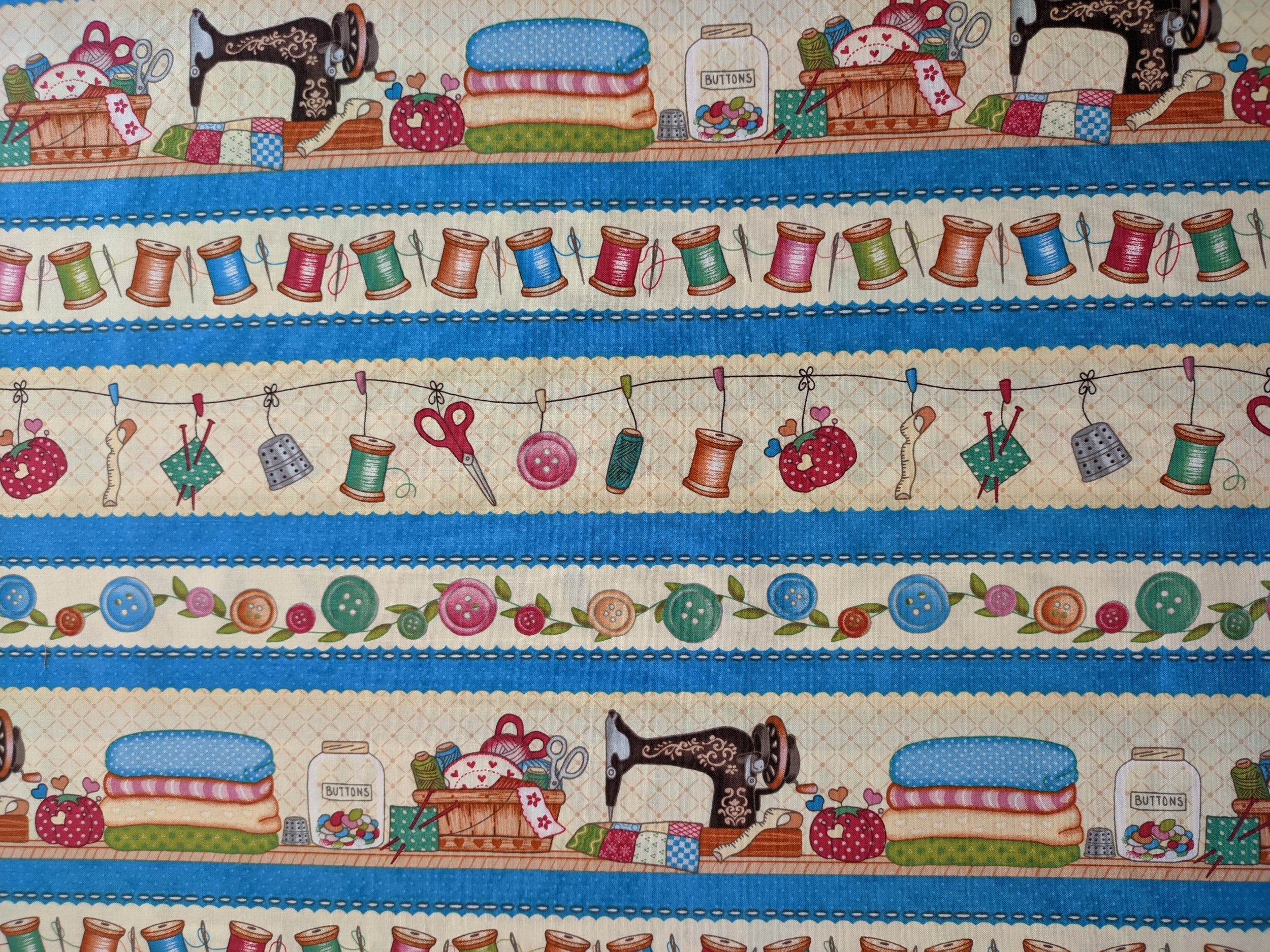 patchgraci-estampadomotivoscostura-hilosagujastijeras-sewlet'sstitch-sandylee-1.jpg