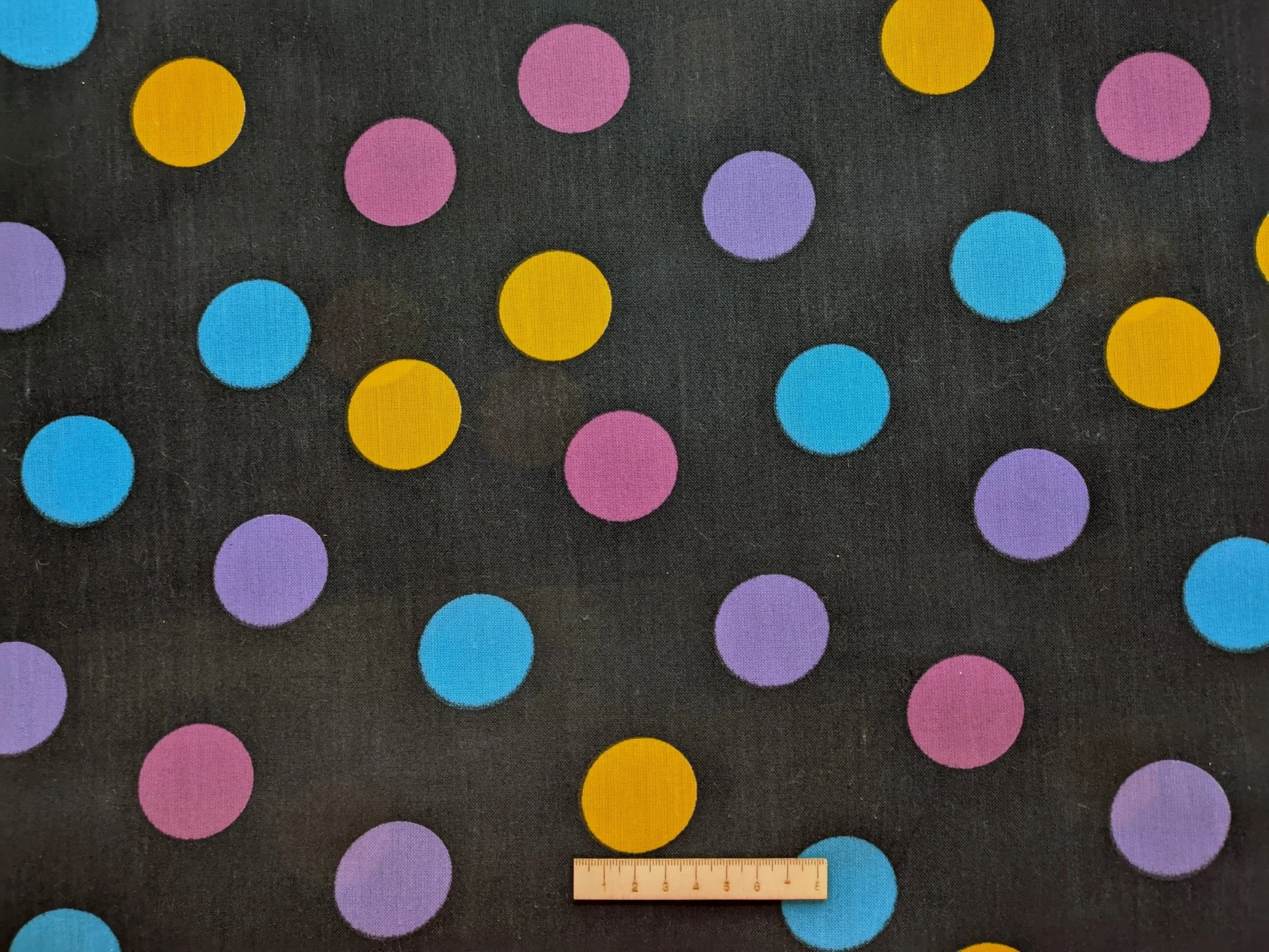 TOPO MULTICOLOR FONDO NEGRO DE ALGODÓN