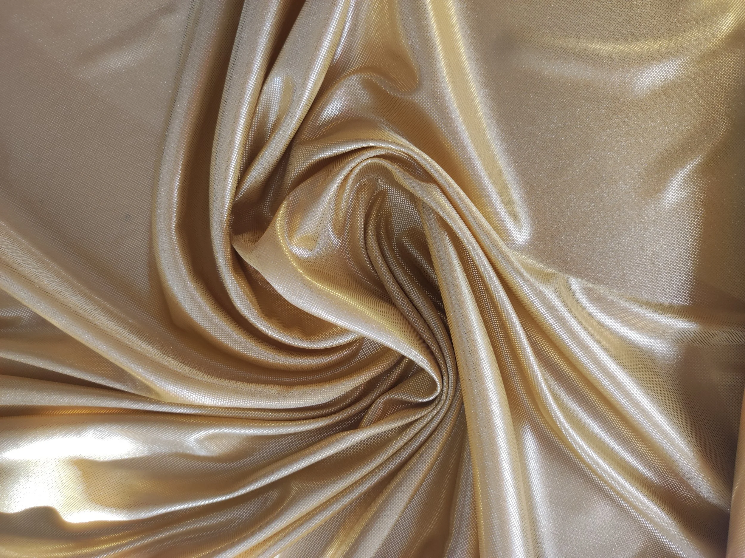 LAMINADO METALIZADO DORADO