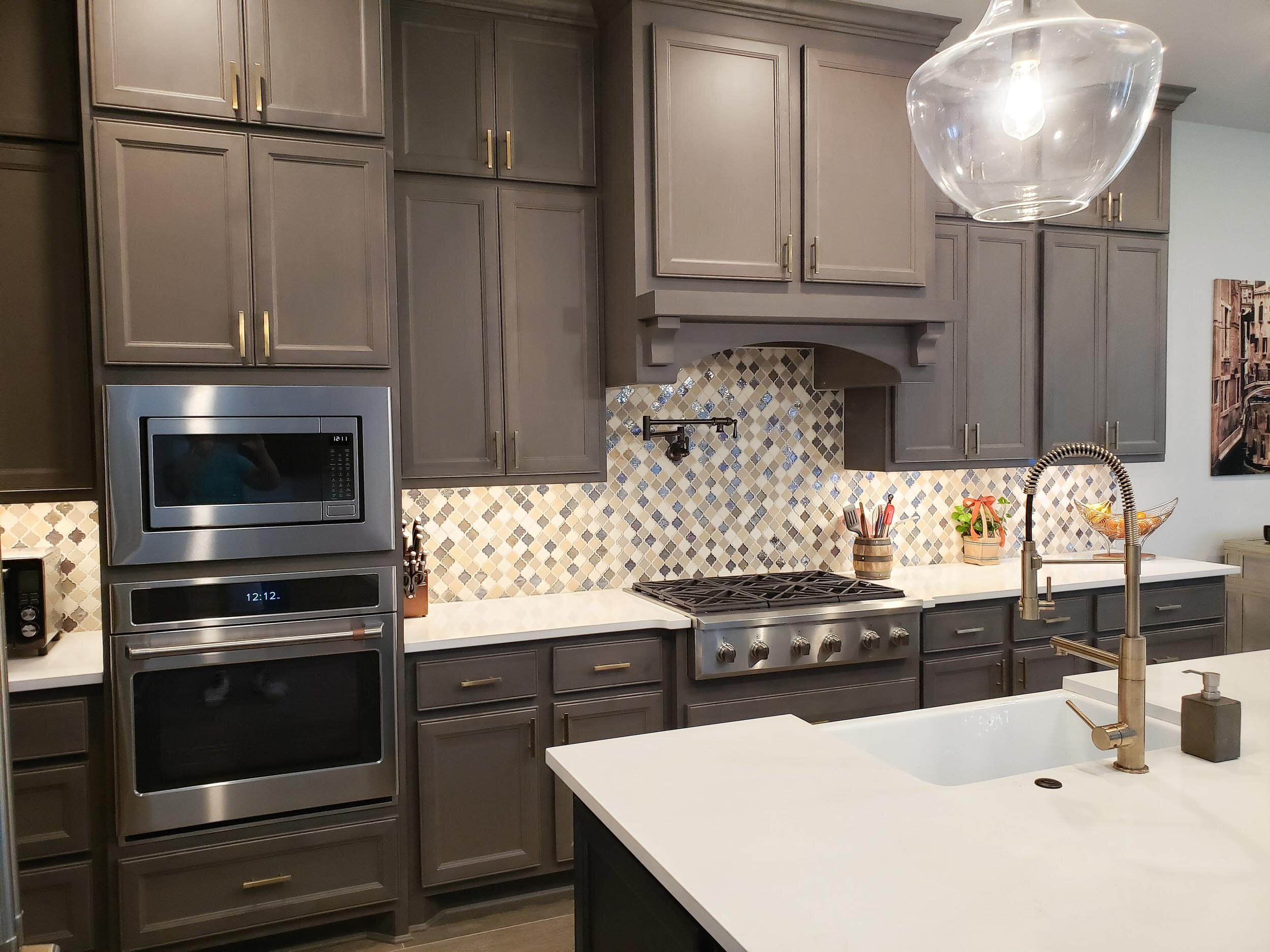 Kitchen 1.jpg