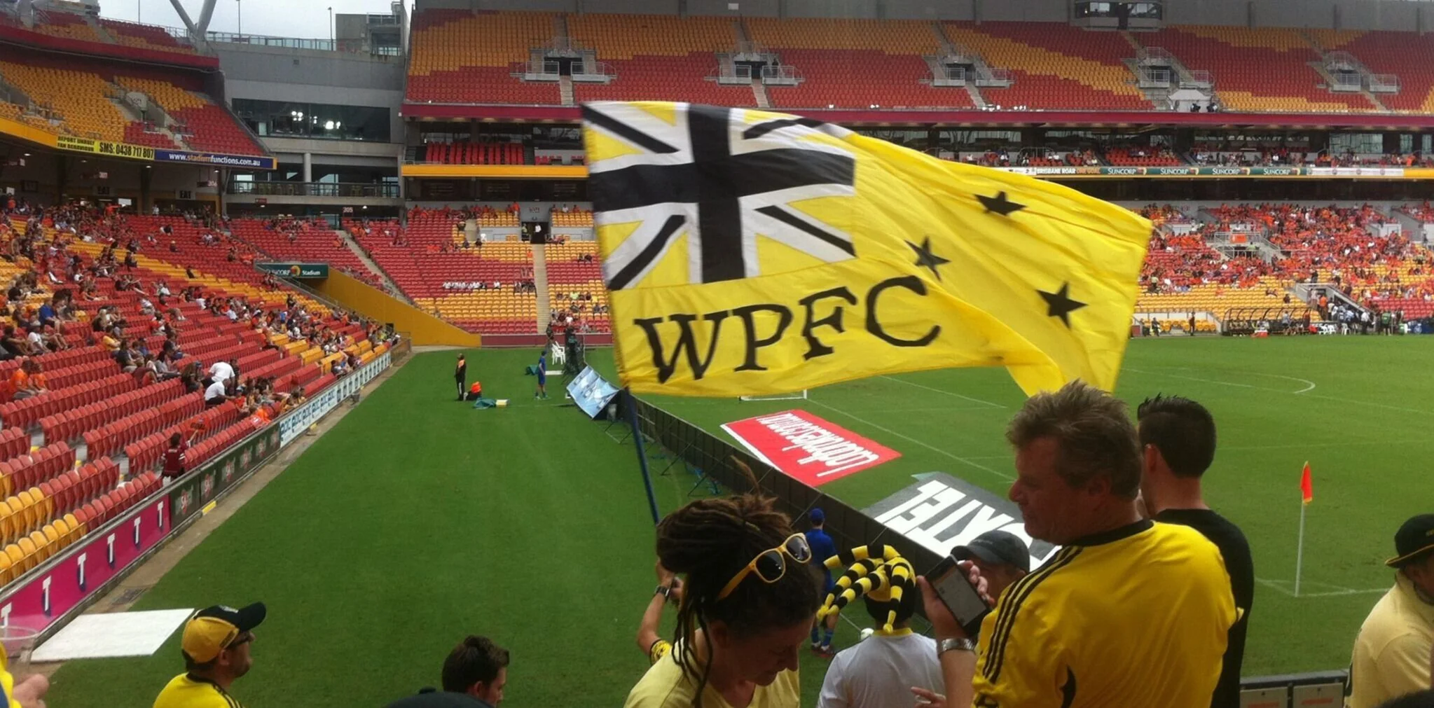 Wellington+Phoenix+away+fans.jpg