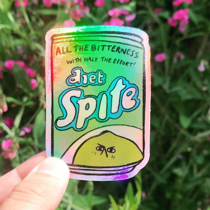 🍋DIET SPITE STICKER 💖
Ooh shiny! We&rsquo;ve got some lovely new lemon themed holographic stickers 😍 these guys are so bright and rainbow-y and so bitter as well. Here&rsquo;s me professionally wiggling it around to show you the oil slick effect ✨