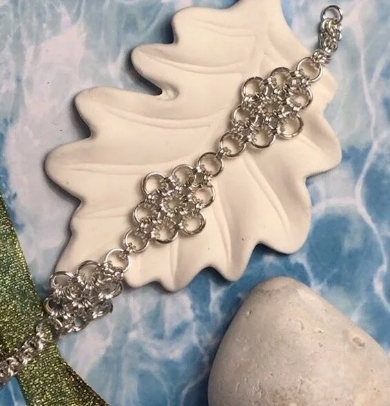 DaisyChainmaille10web.jpeg