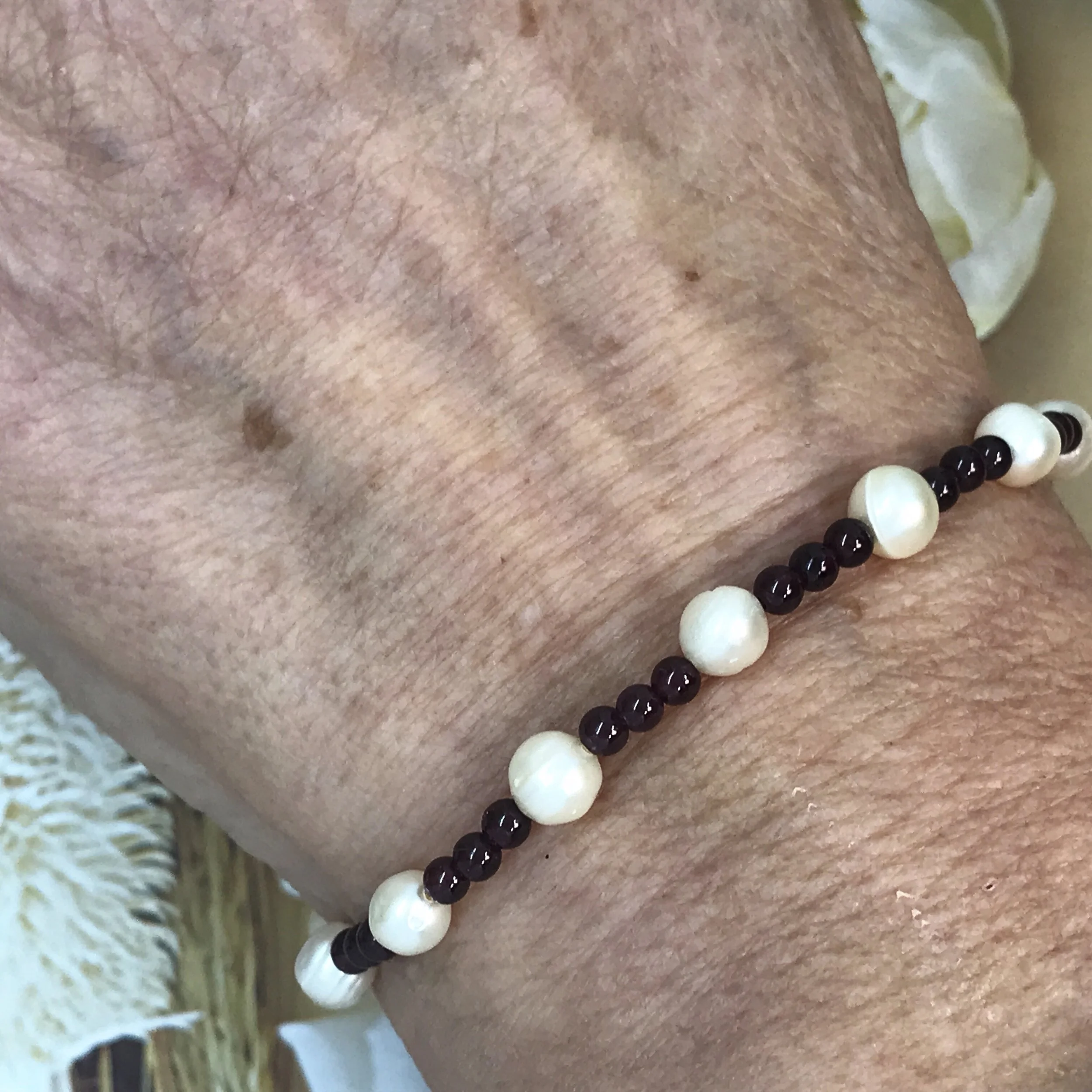PEARL AND GARNET BRACELET.jpg
