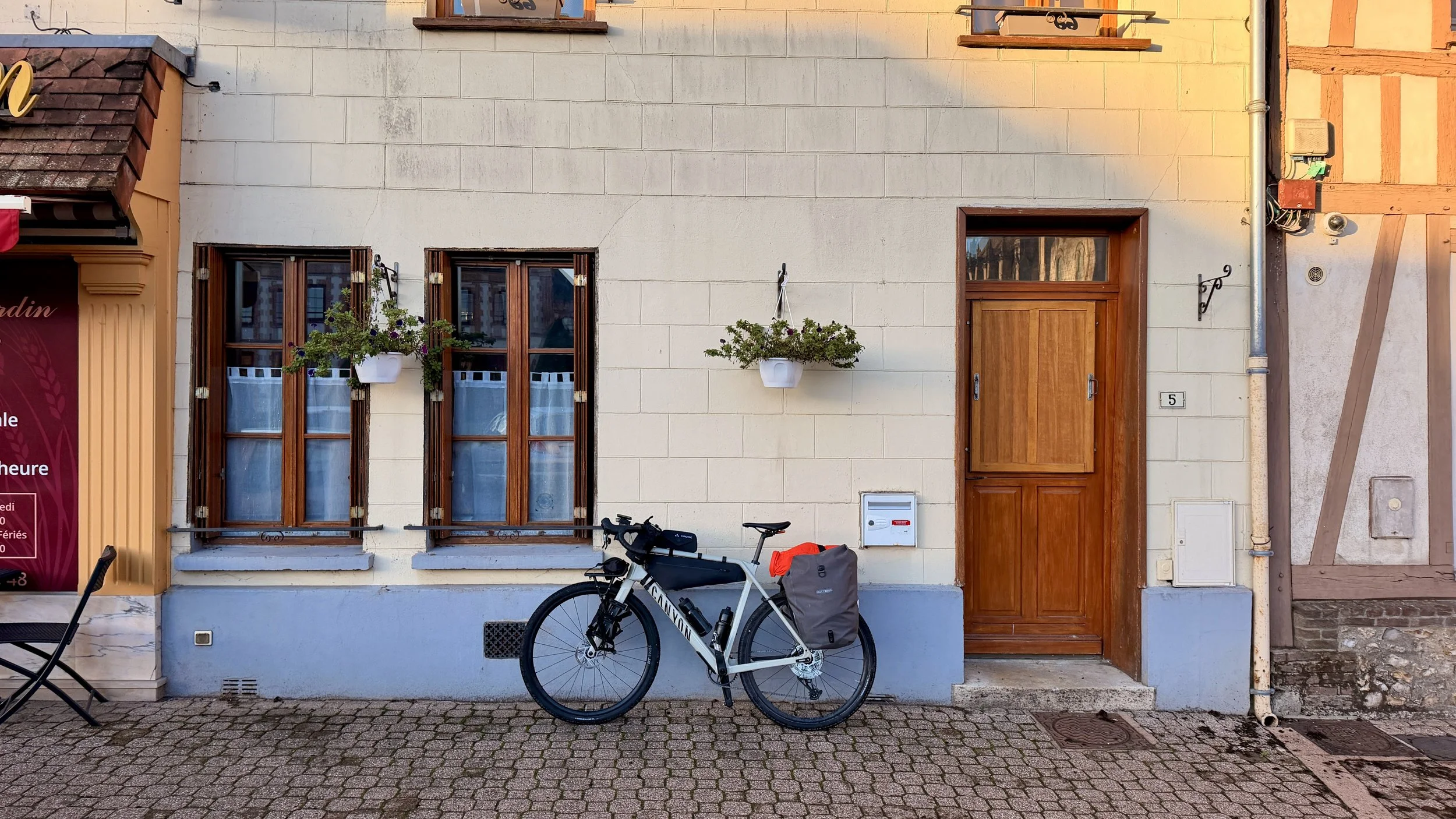 Bike Packing Europe Gear Set Up including weights (and links to each product)