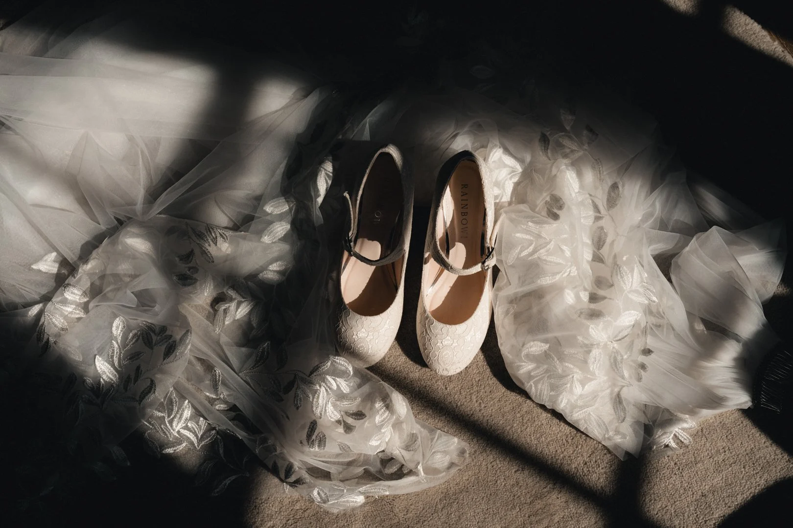 Acacia_Weddings_Charlotte_Ricky-5.jpg
