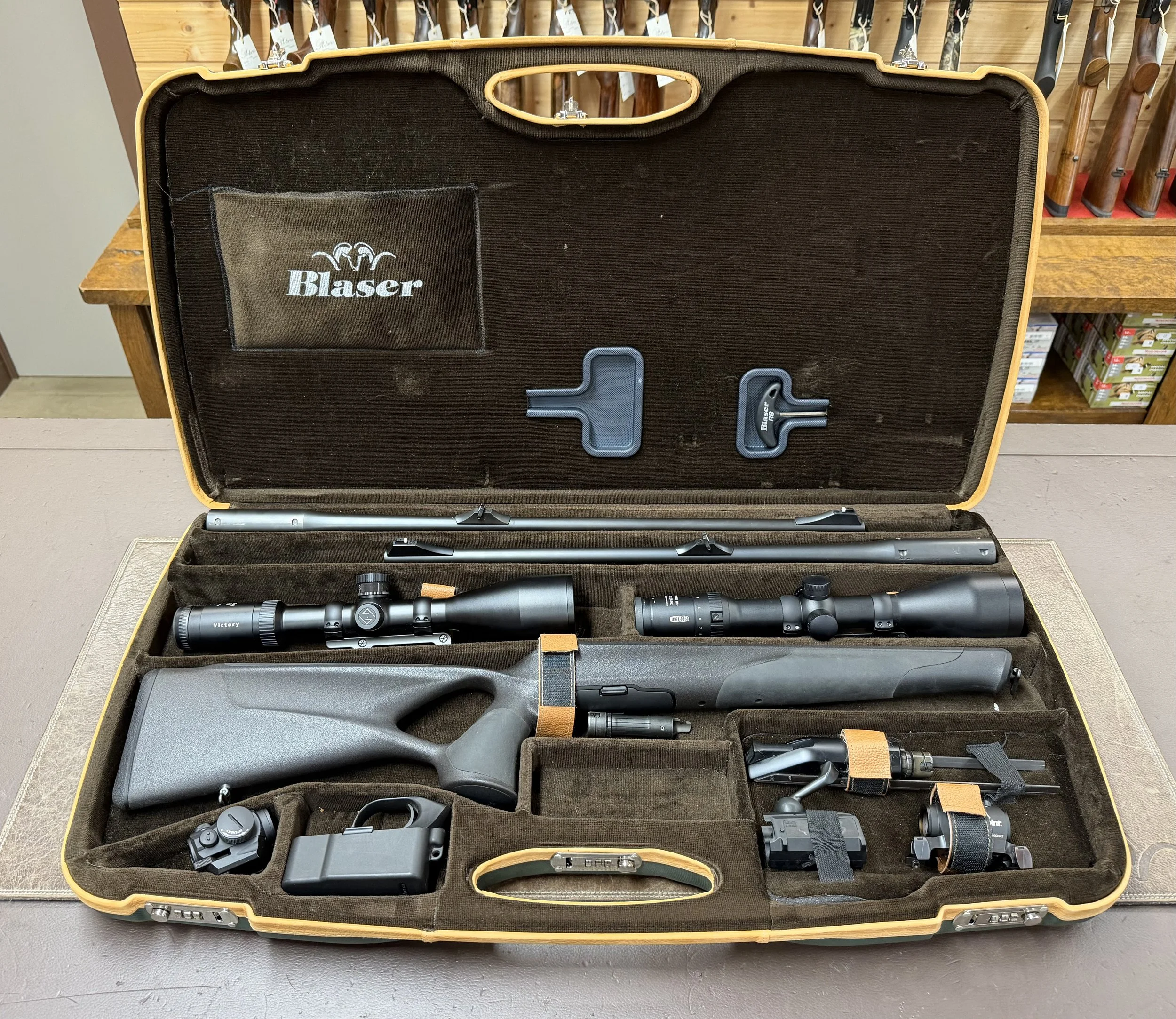 Blaser R8 full set #829