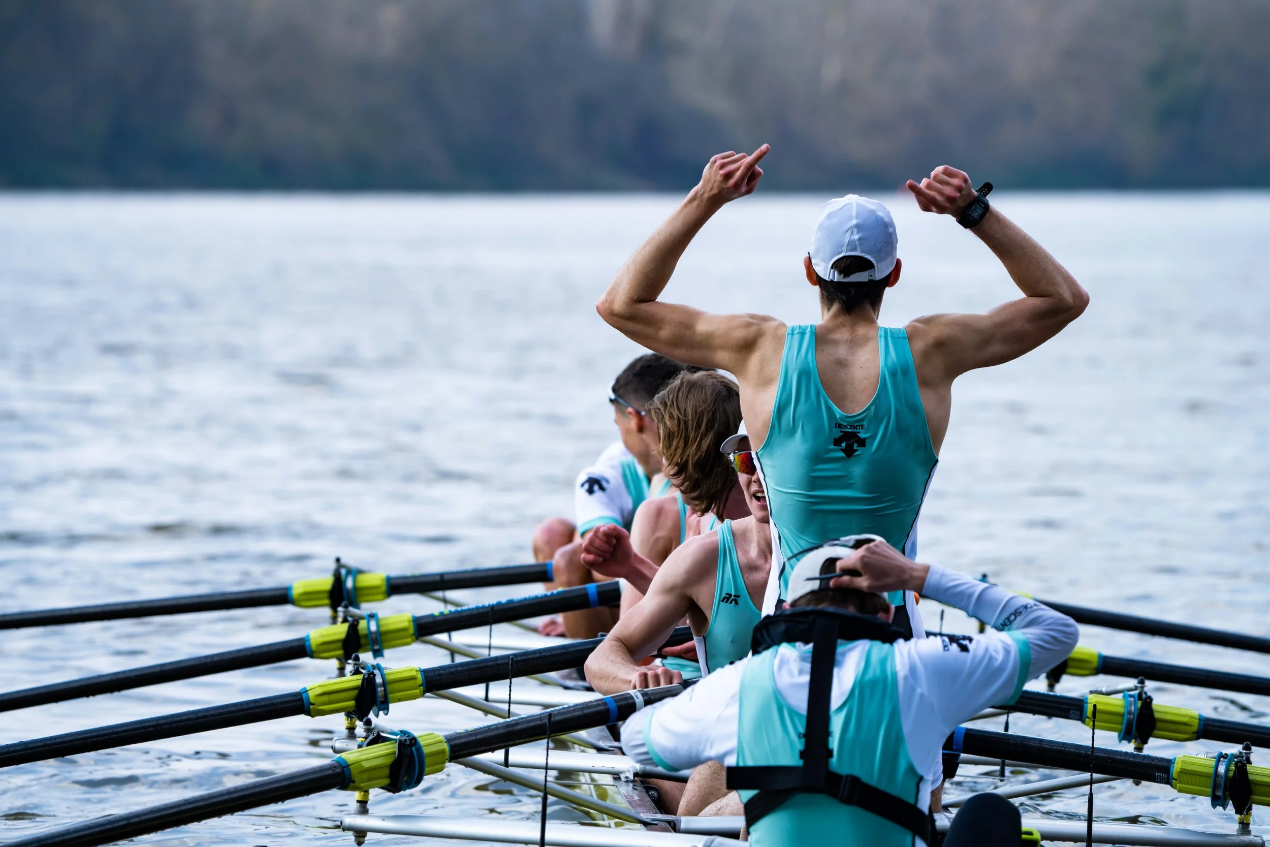 Cambrige University Mens Lightweight Team at the Lightweight Boat Race 2022
