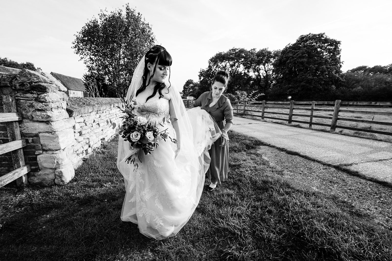 Bradwell_Abbey_Wedding_Venue_Photography_Emily_Renier18.jpg