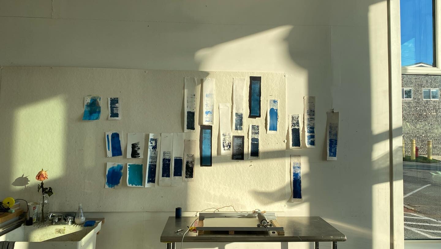 i cannot believe how quickly time is passing &hellip; only 4 days left of my residency here @tidesinstitute 
1. sunrise in my studio ☀️
2. visualising the tides using data from @noaa 🌊 
3 &amp; 4 i spotted a minky whale whilst measuring the water le