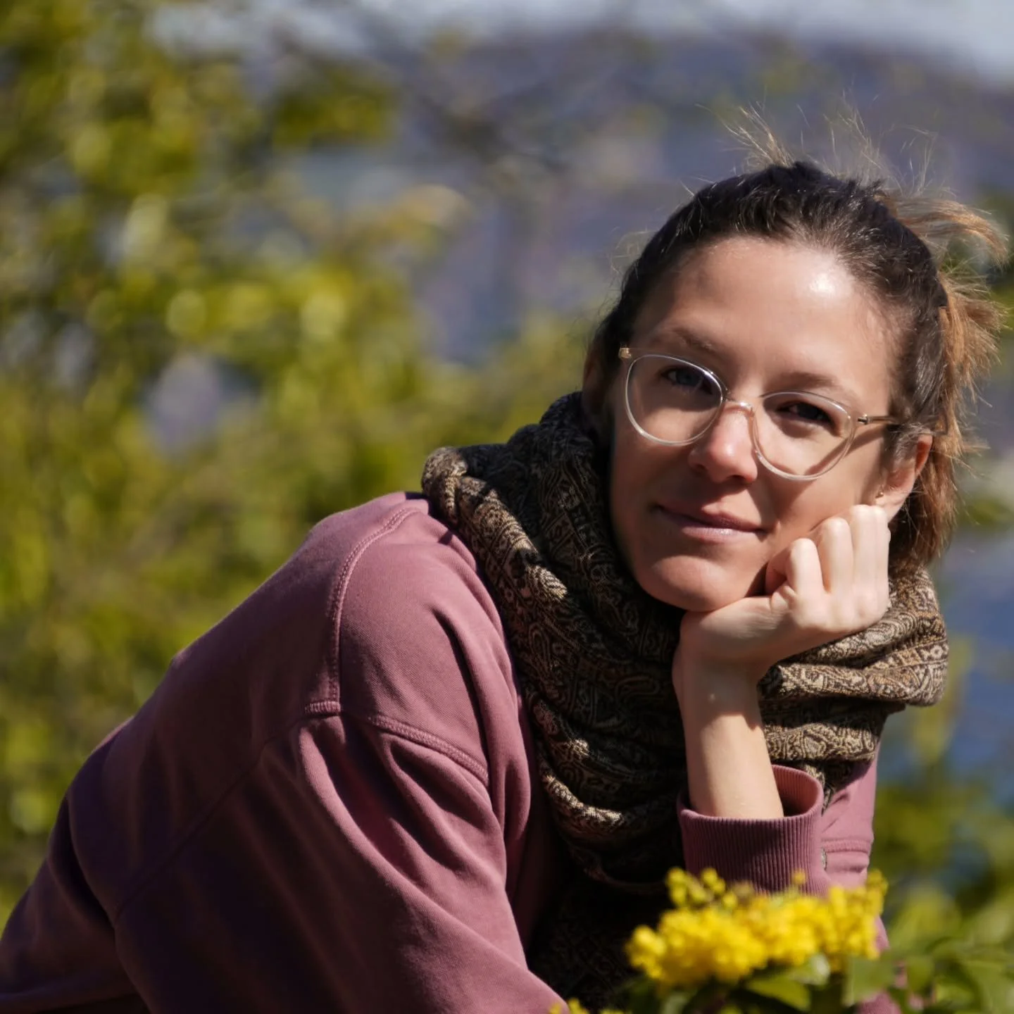 ide kommende jahr wird de druck, eus selber ch&ouml;nne z'si (und au verantwortig &uuml;berneh def&uuml;r) immer gr&ouml;sser. 

s'echte und menschliche wird meh bed&uuml;tig becho, bsunders inere ziit, wo k&uuml;nstlichi intelligenz vieles &uuml;ber