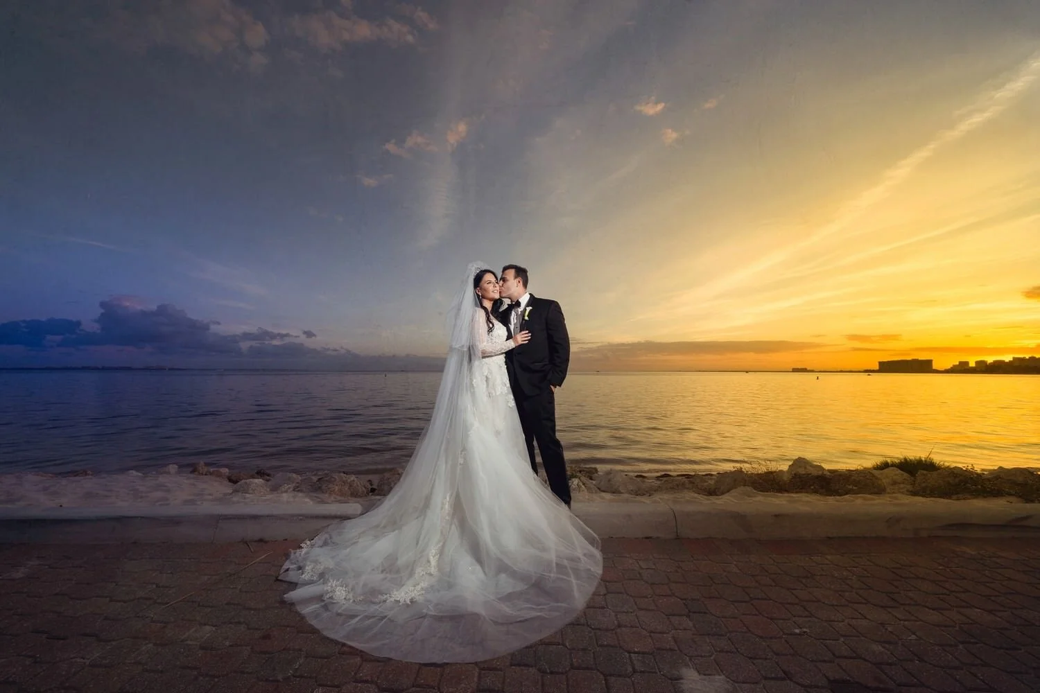 Helen&Lorenzo_W_Edits_0011.jpg