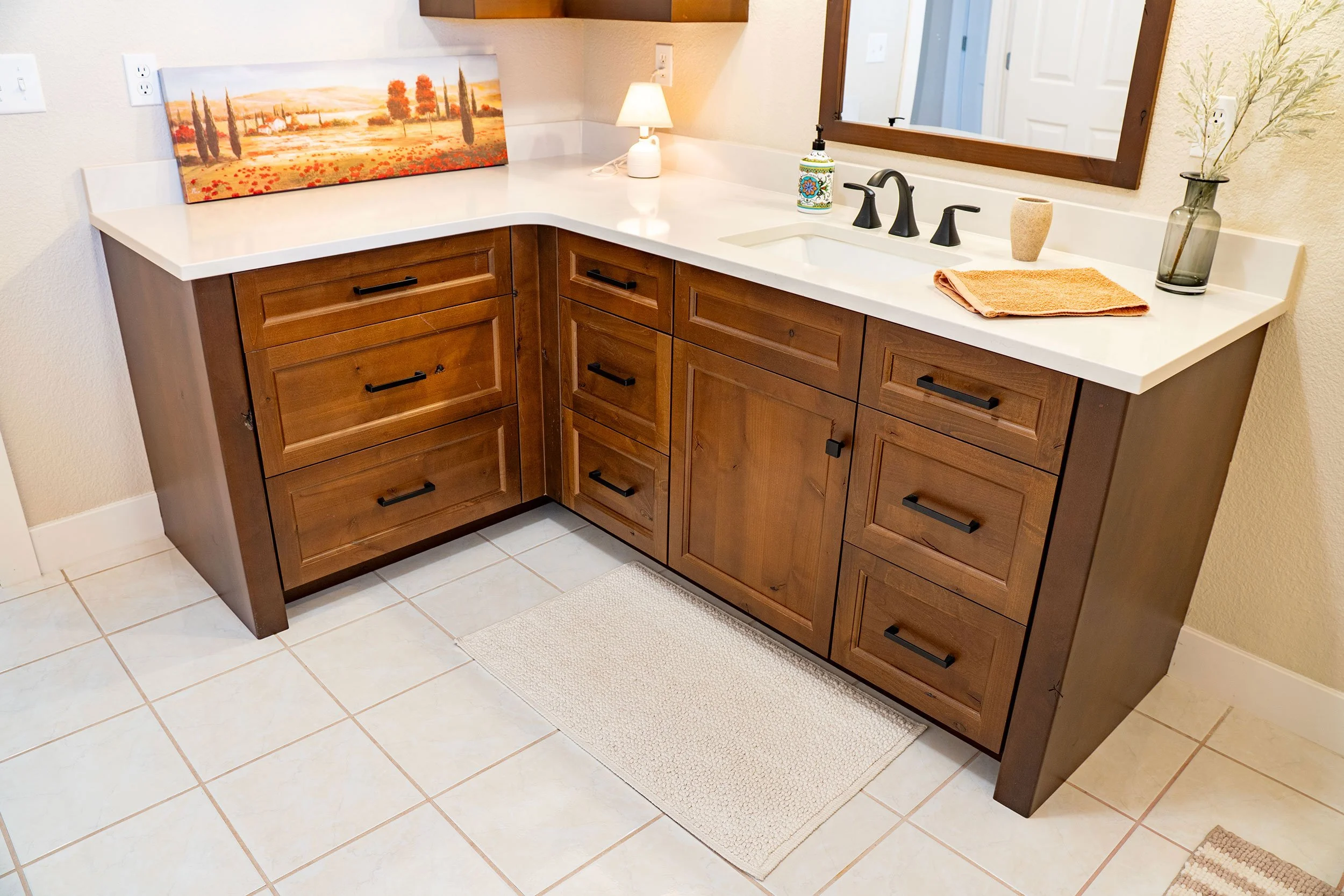 The-Gibson-Custom-Cabinetry-009.jpg