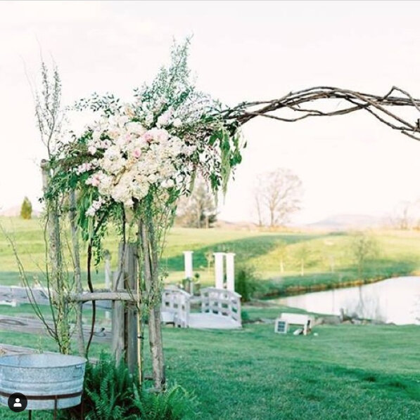Sinkland Farms Wedding Venue: Tuscan Garden