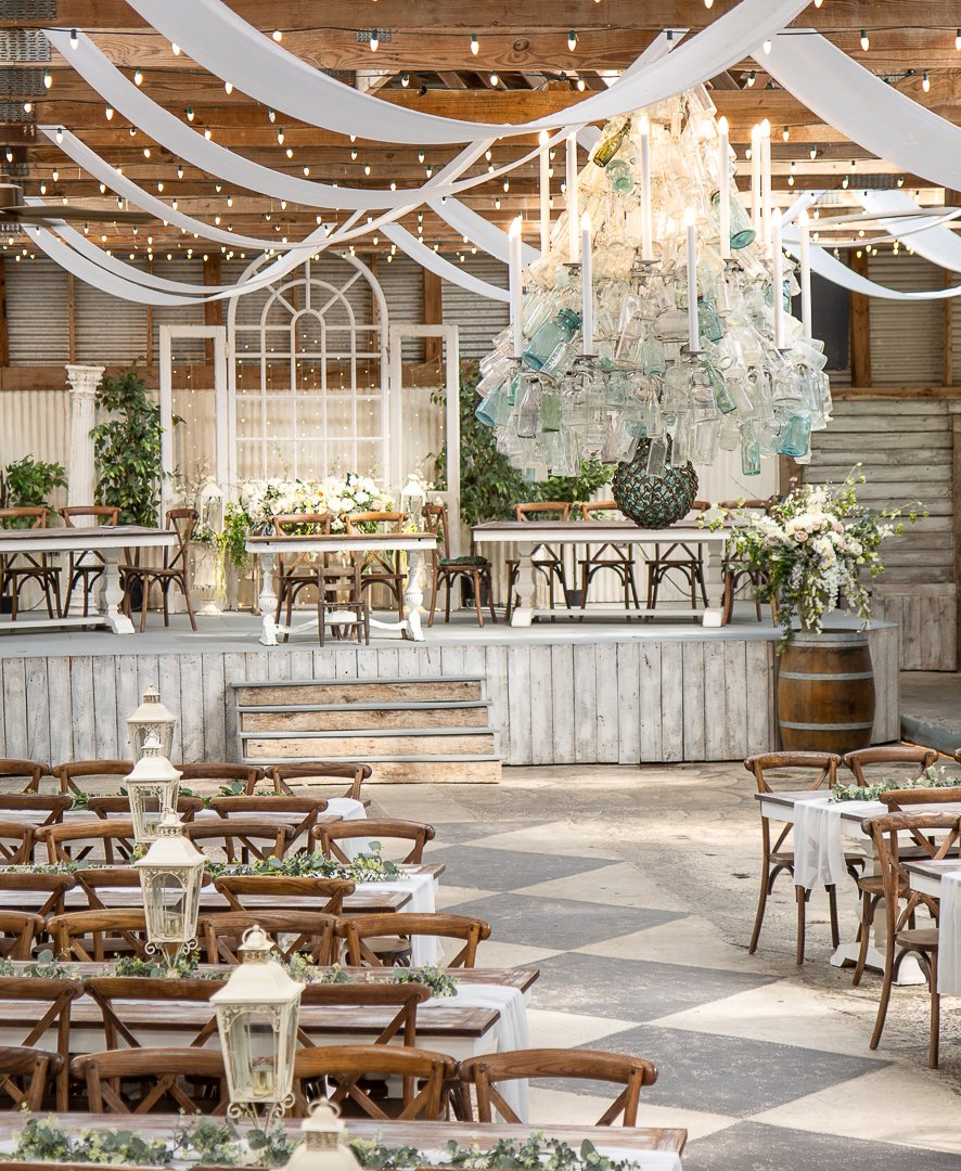 2023SinklandFarms_wedding-event-venue_rustic-chic-event-barn_SM-.jpg