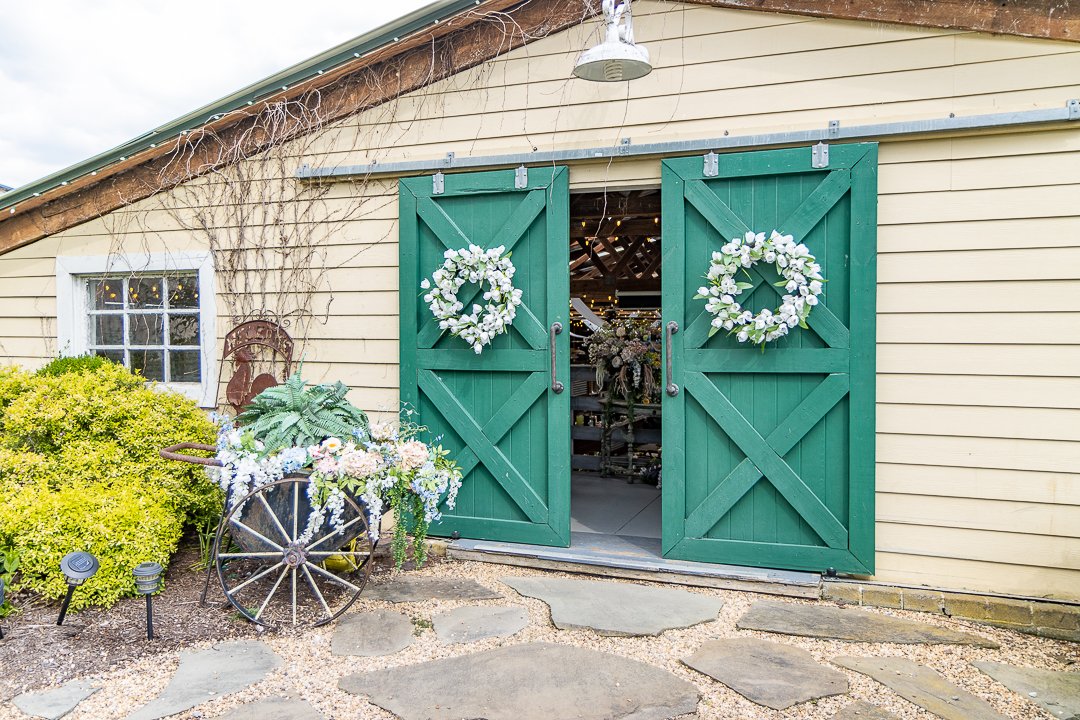 Sinkland-Farms_event-barn_entrances_SM-3220.jpg