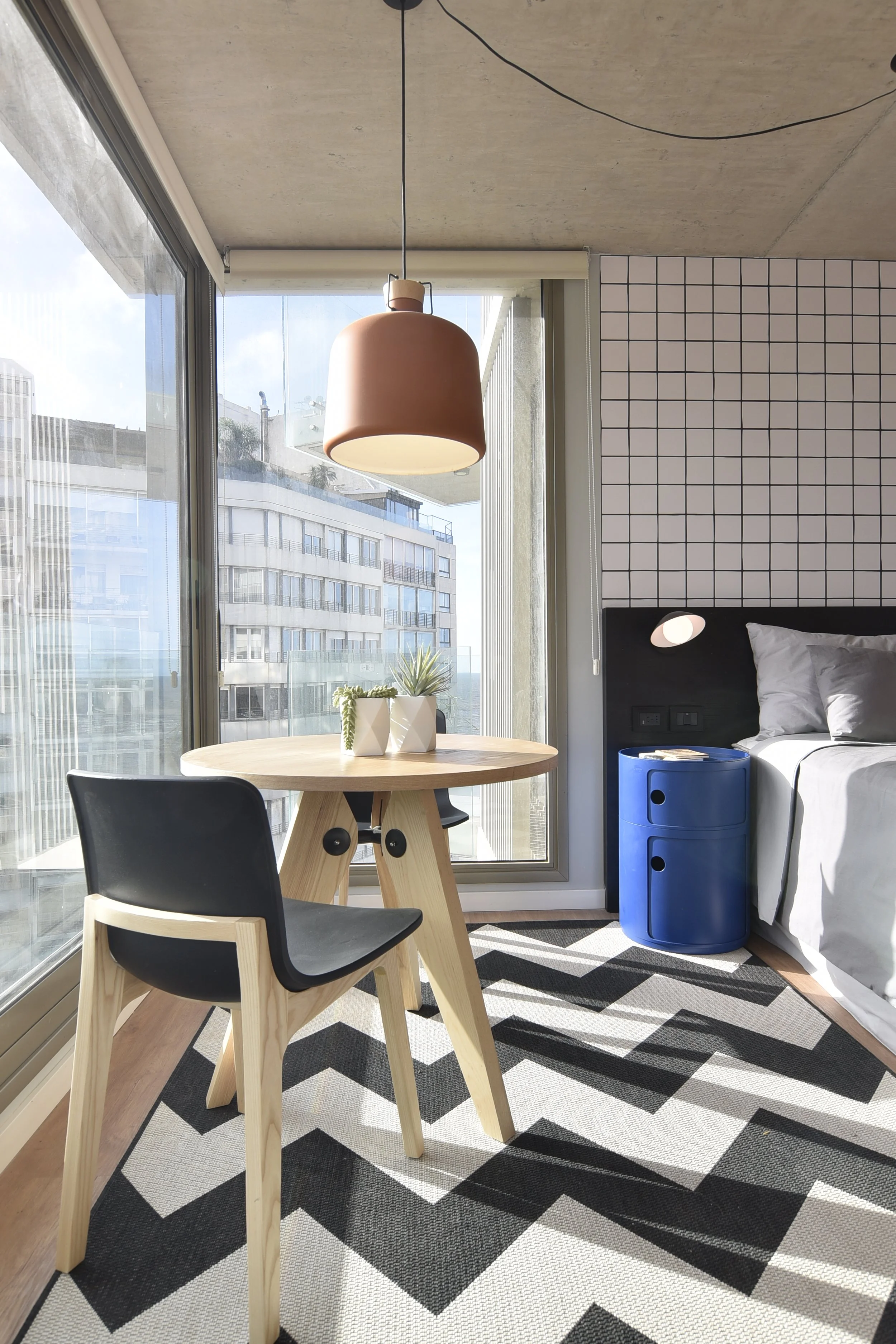 MONOAMBIENTE BIARRITZ 701