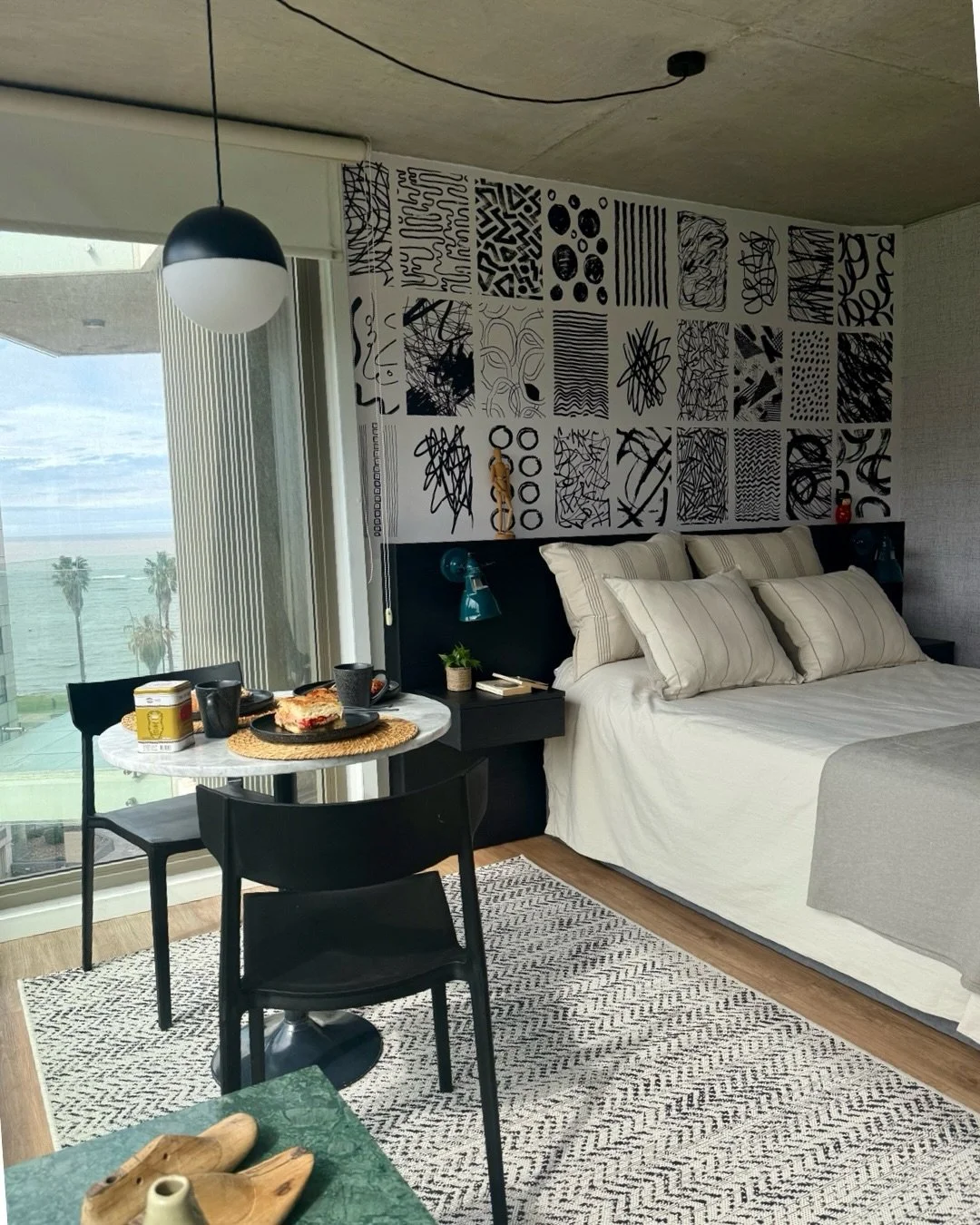 Esta semana hicimos un cambio del Look a un Proyecto que hab&iacute;amos hecho  en 2018.  Un Airbnb con mucho uso que dur&oacute; muchos a&ntilde;os asique estamos doblemente felices. 
#estudio1601 #interiorismouruguay #proyectosllaveenmano