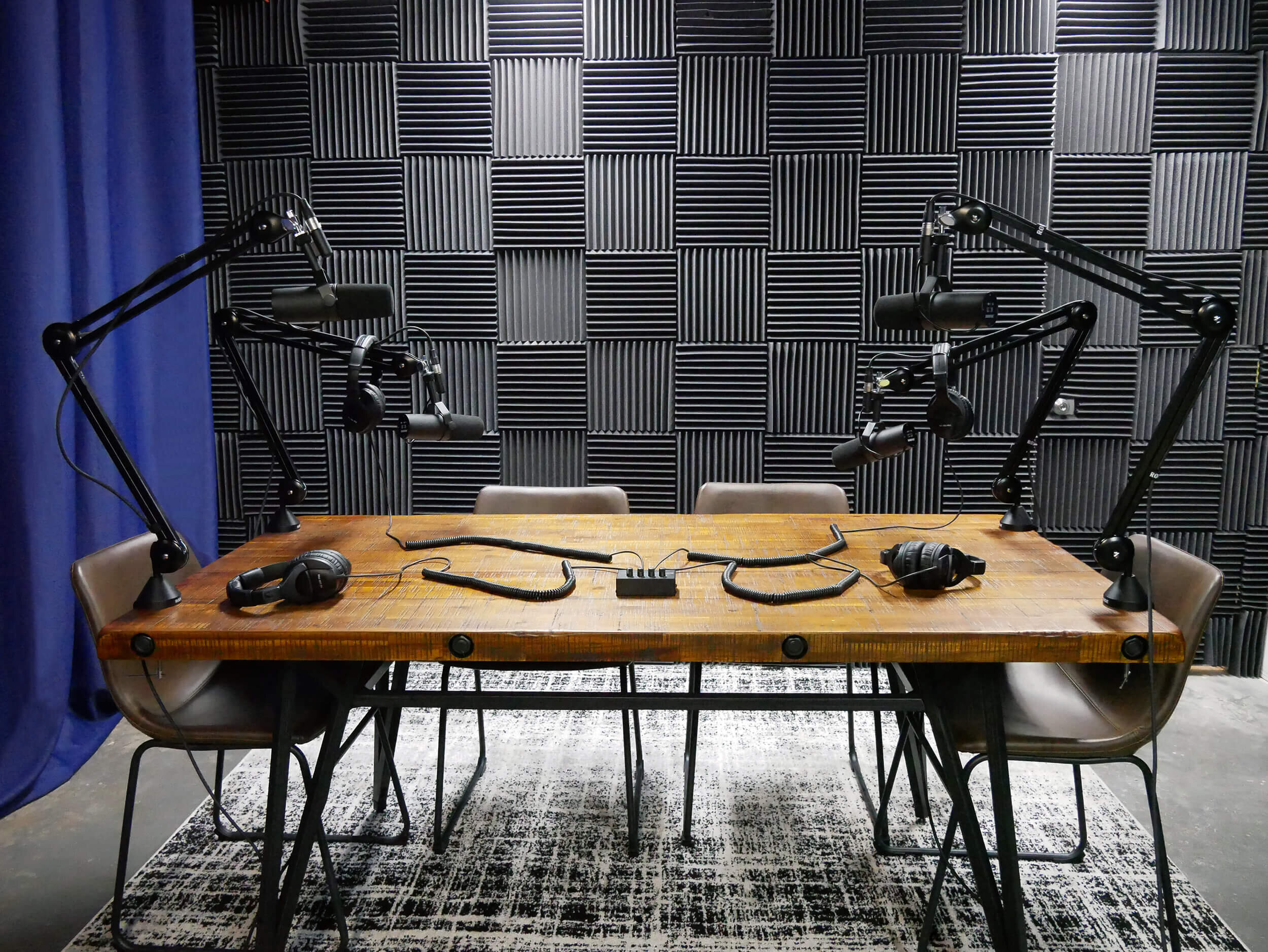 Podcast Studio LA - Professional Podcast Studio on West Side of Los ...