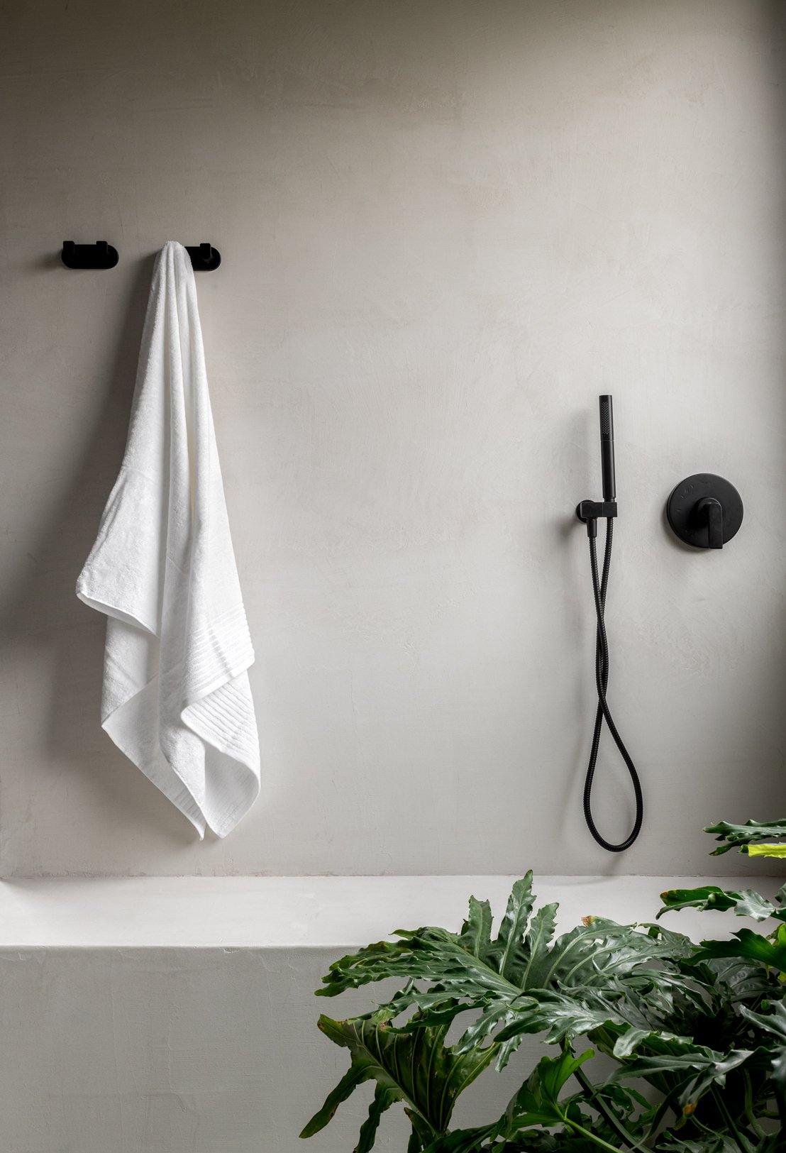 keepsake_lores_bath_06.jpg