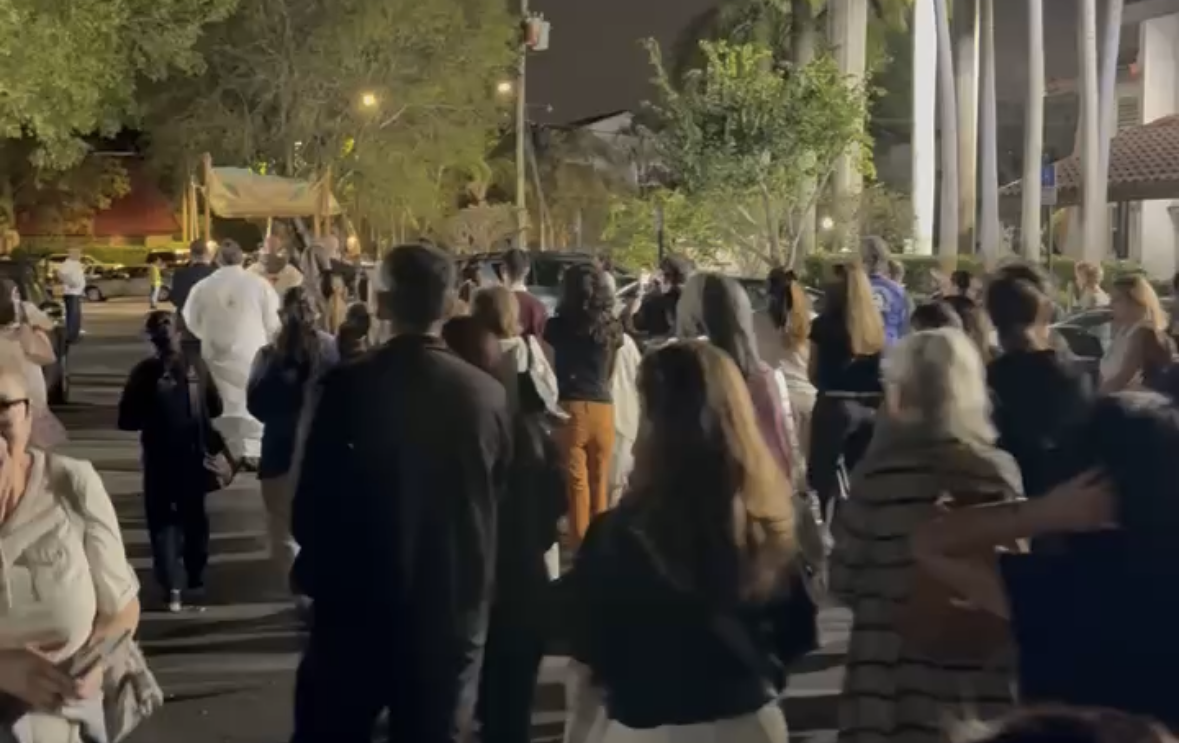 View recent photos.png