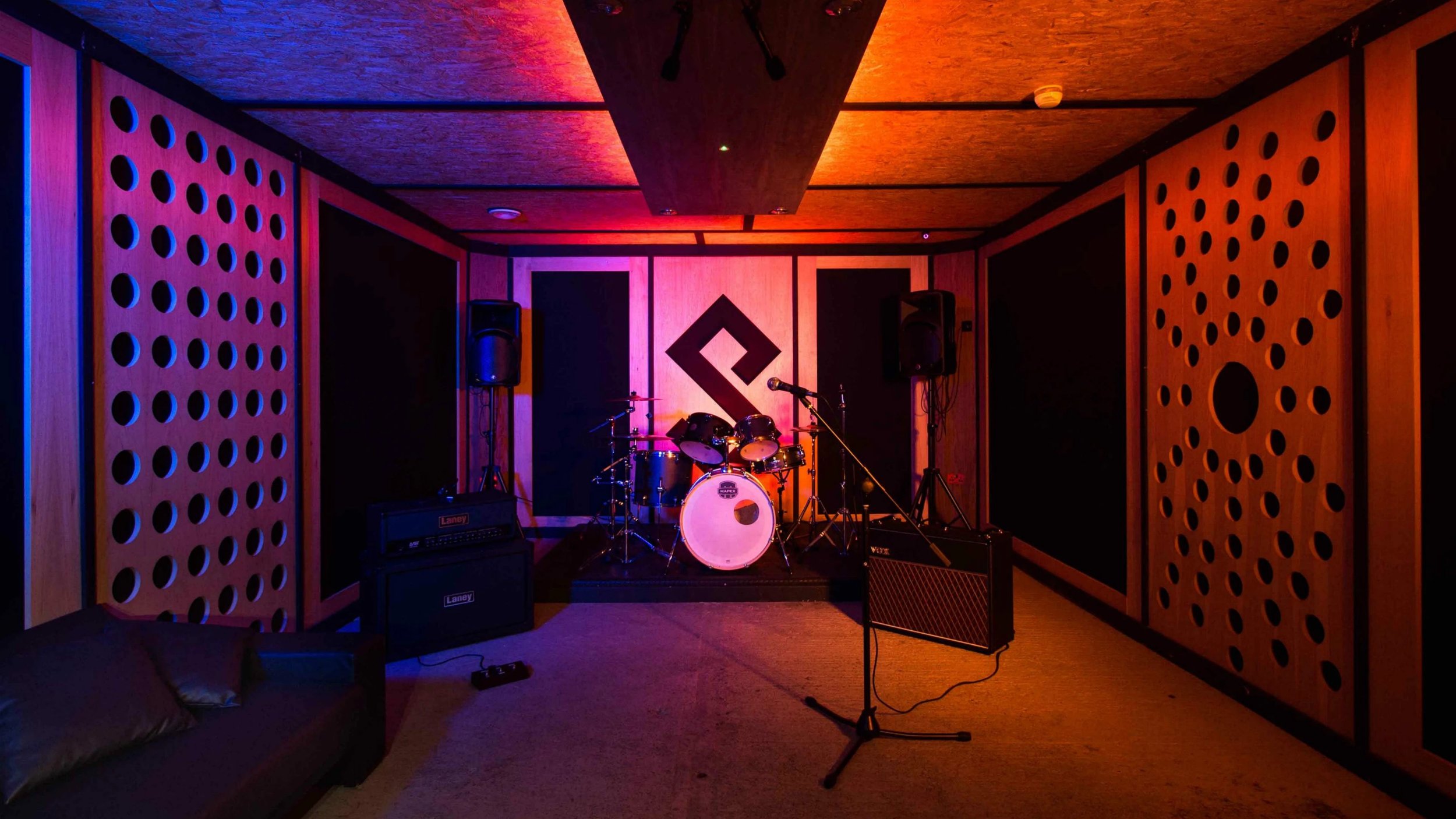 1578928253-rehearsal-header-1.jpg