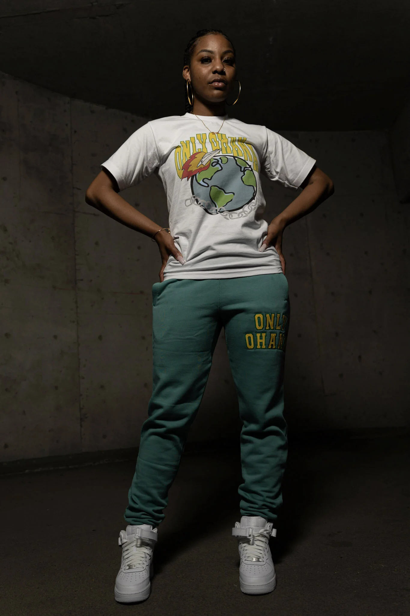 AEC843A6-7AEC-4A2F-9196-BCC2DF5E4197