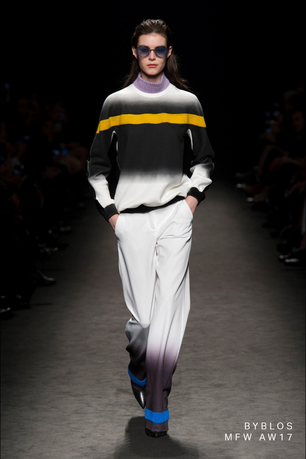 8. BYBLOS aw17.jpg
