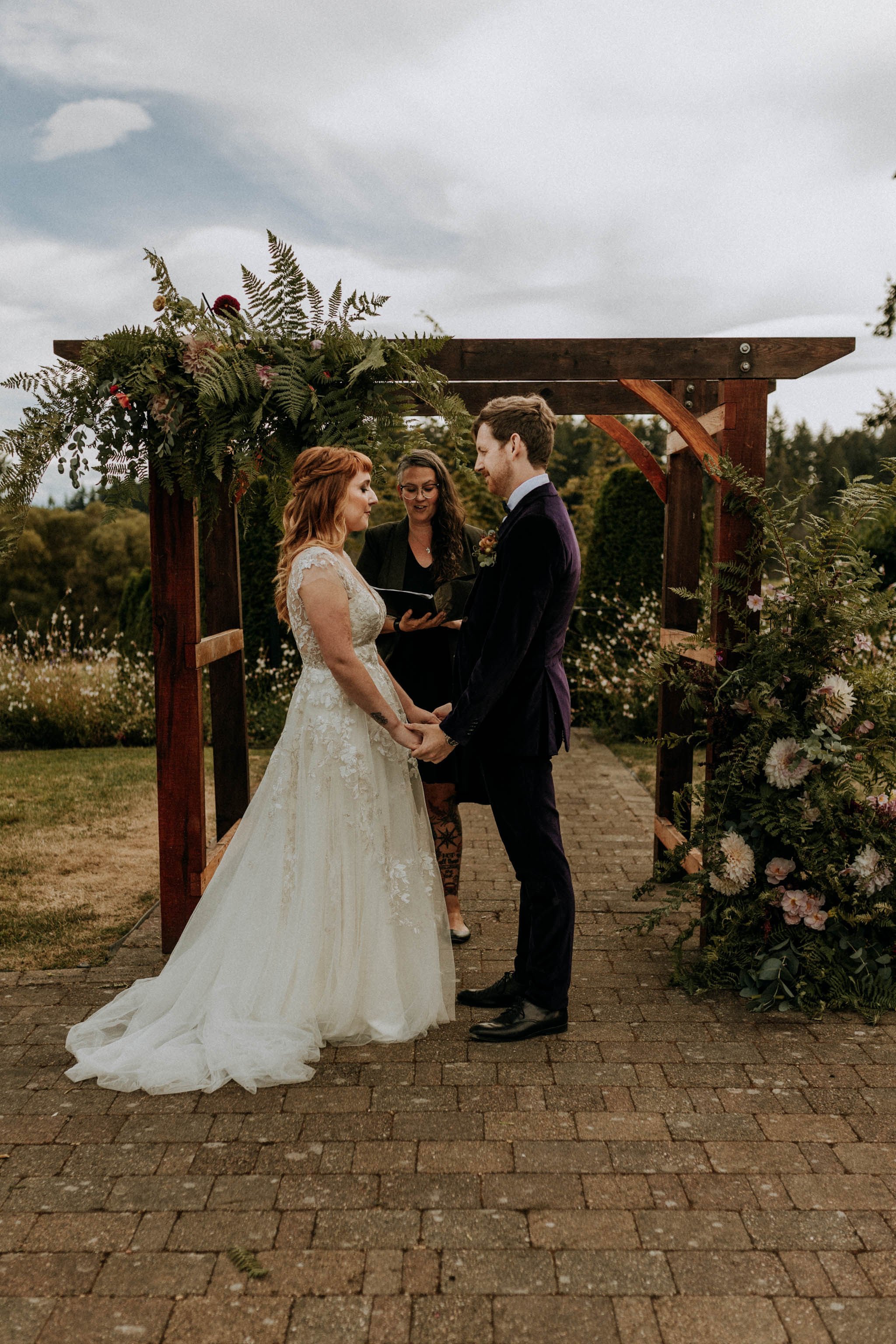 danielle-and-ryan-wedding-peeks-61.jpg
