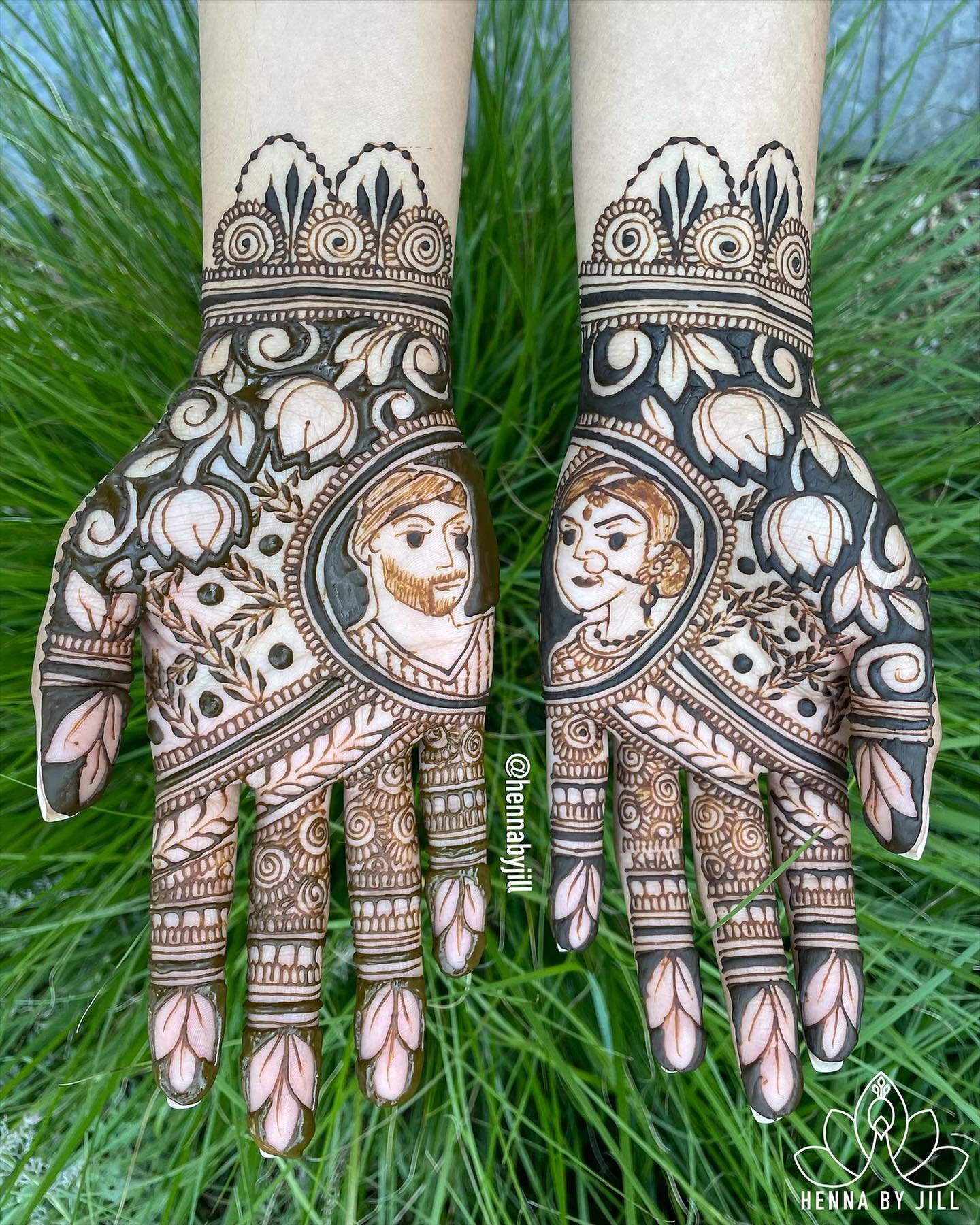 Bridal henna for @girlmeetsscience 🥰 So grateful for referrals and returning clients, it means to world to me! #hennabyjill