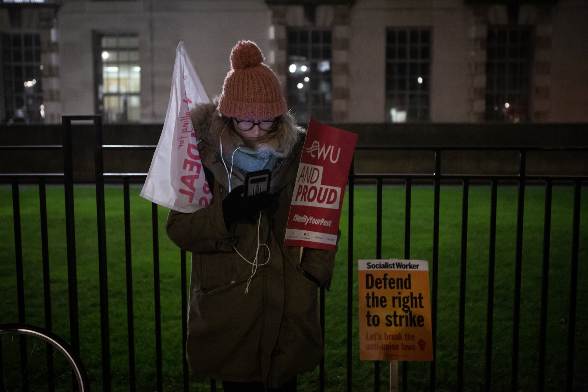 HNP_Anti_strike_bill_protest_01.jpg