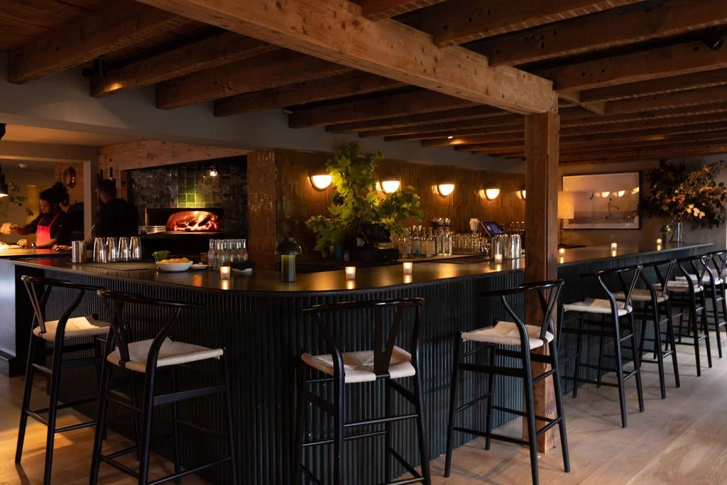 Copy of Mobys_MainBar_CarlTimpone.jpg