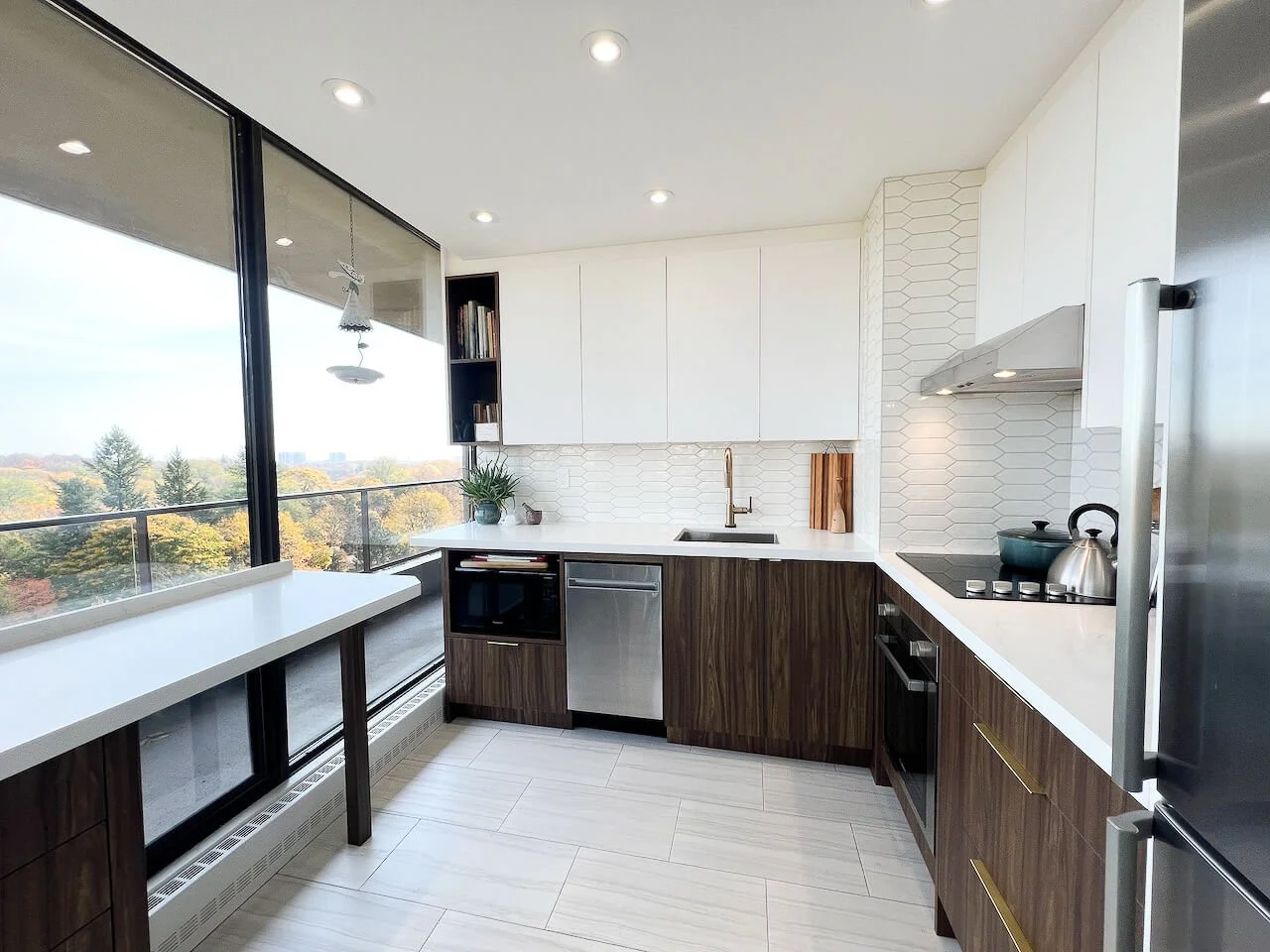 Avoca — LAURA FELSTINER Kitchens & Baths