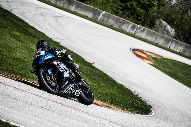 Race 1 in the books and ended up finishing 12th. Had my most consistent race but still left some on the table. Excited for race 2 tomorrow!! GAMETIME!
Photo: @jessicajohnk