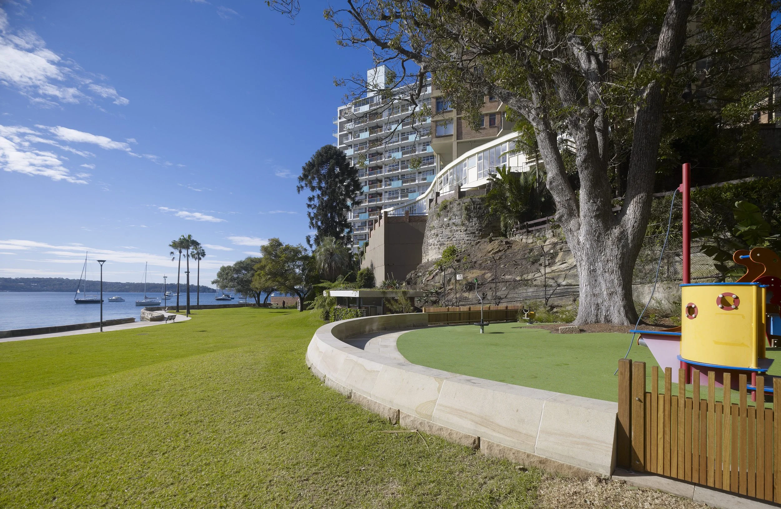 JILA_SamCrawfordArchitects_BearePark_051206.jpg