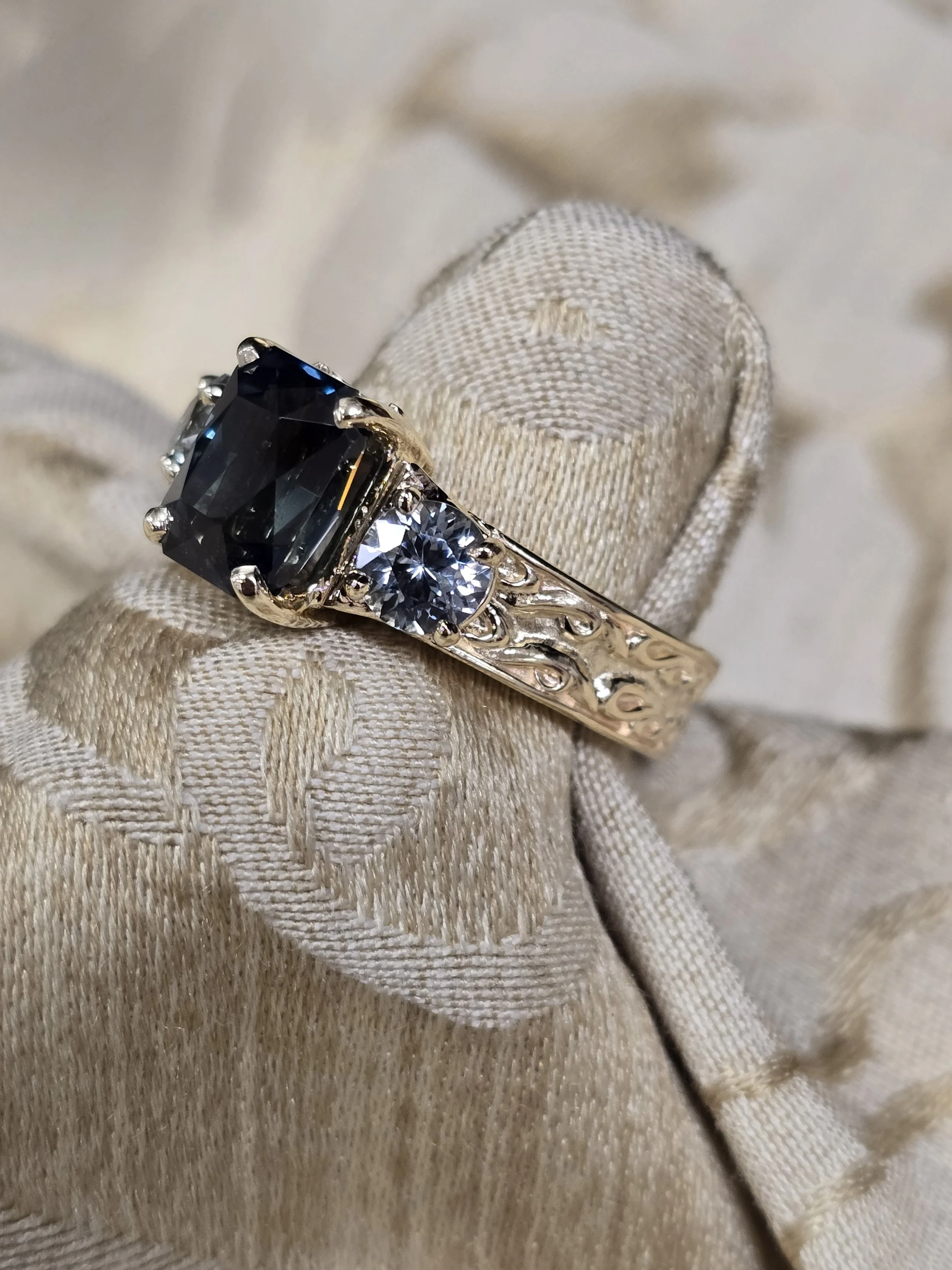 Montana Sapphire set side