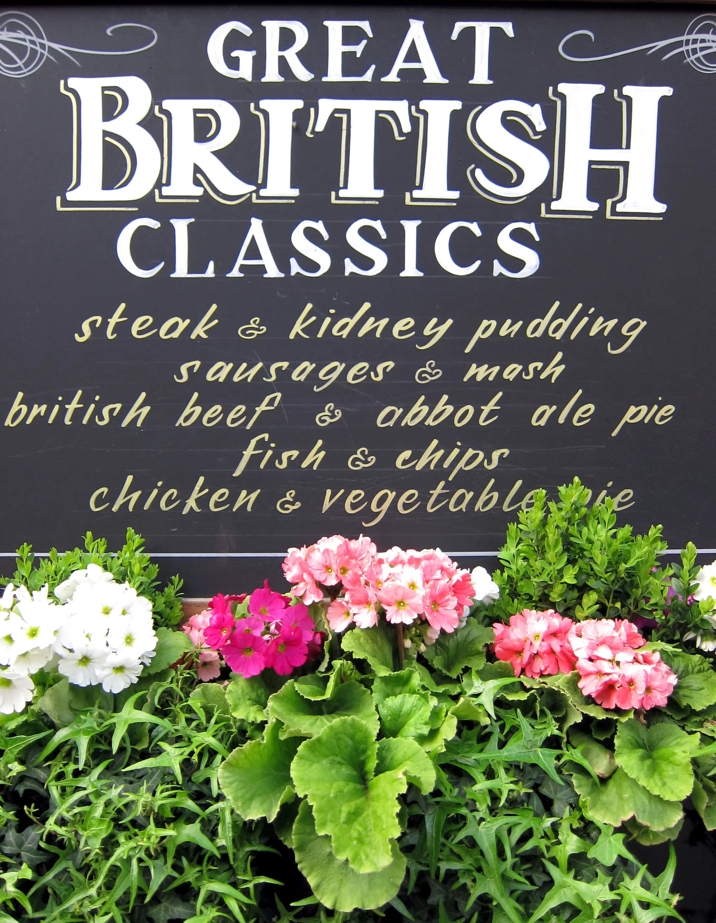 London Street Scene 3.jpg