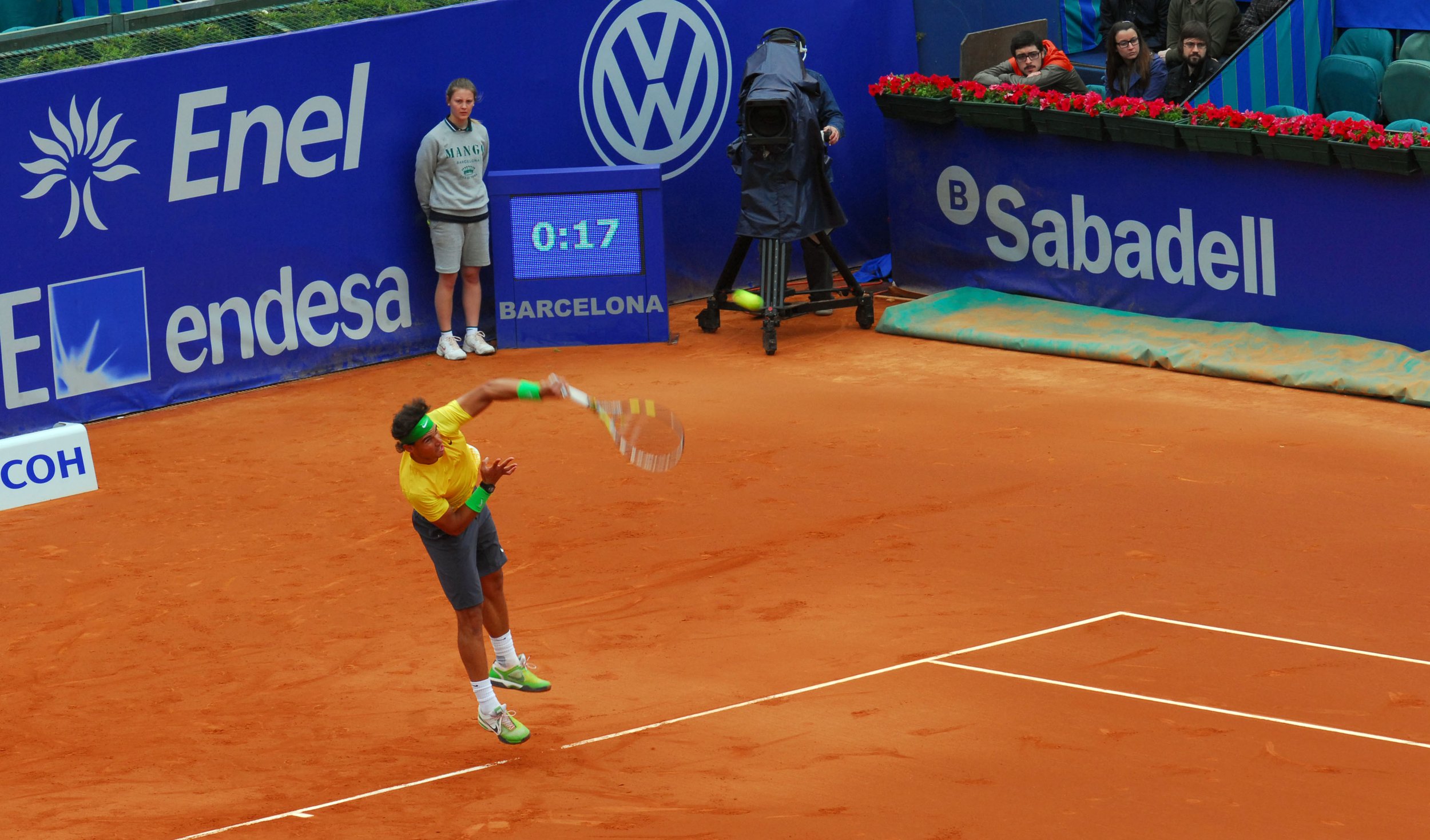 Nadal's serve 3.jpg
