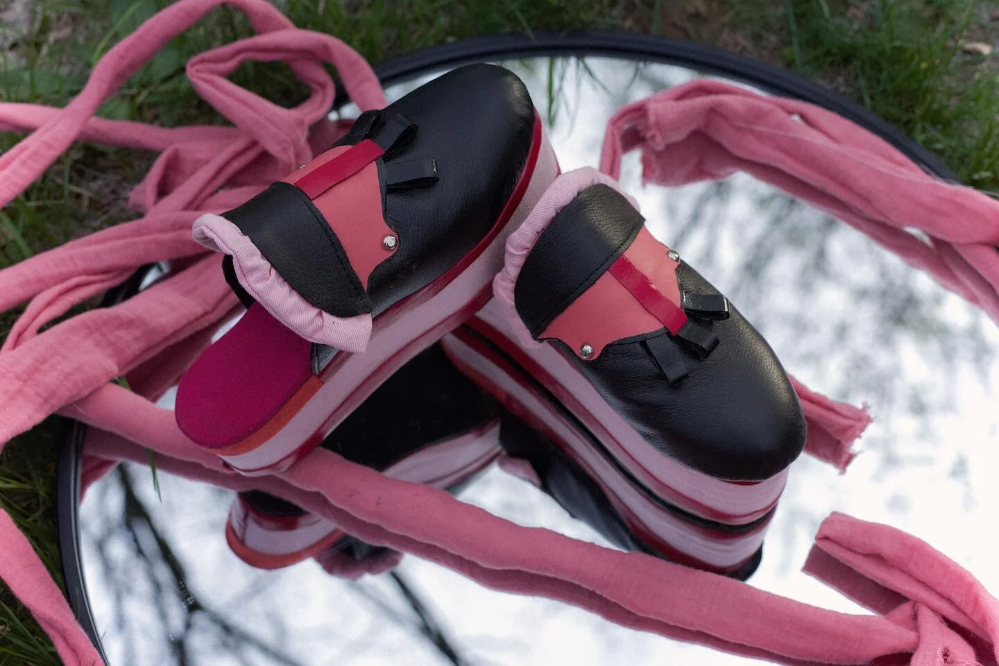 Shoes made by @jordanearleydesigns for my senior collection 🤩 inspired by traditional bunad shoes ✨
&bull;
#fashion #fashiondesign #scad #scadfashion #scadfash #accessories #accessoriesdesign #bunad #celiac