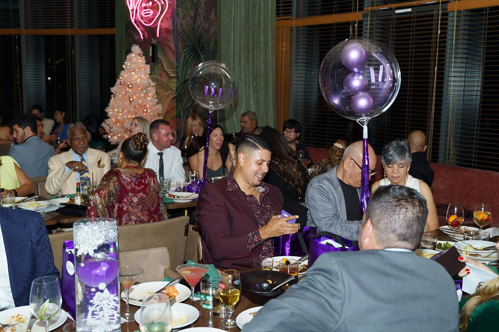 DSC05173December 05_ 2022DJEM__100P.jpg