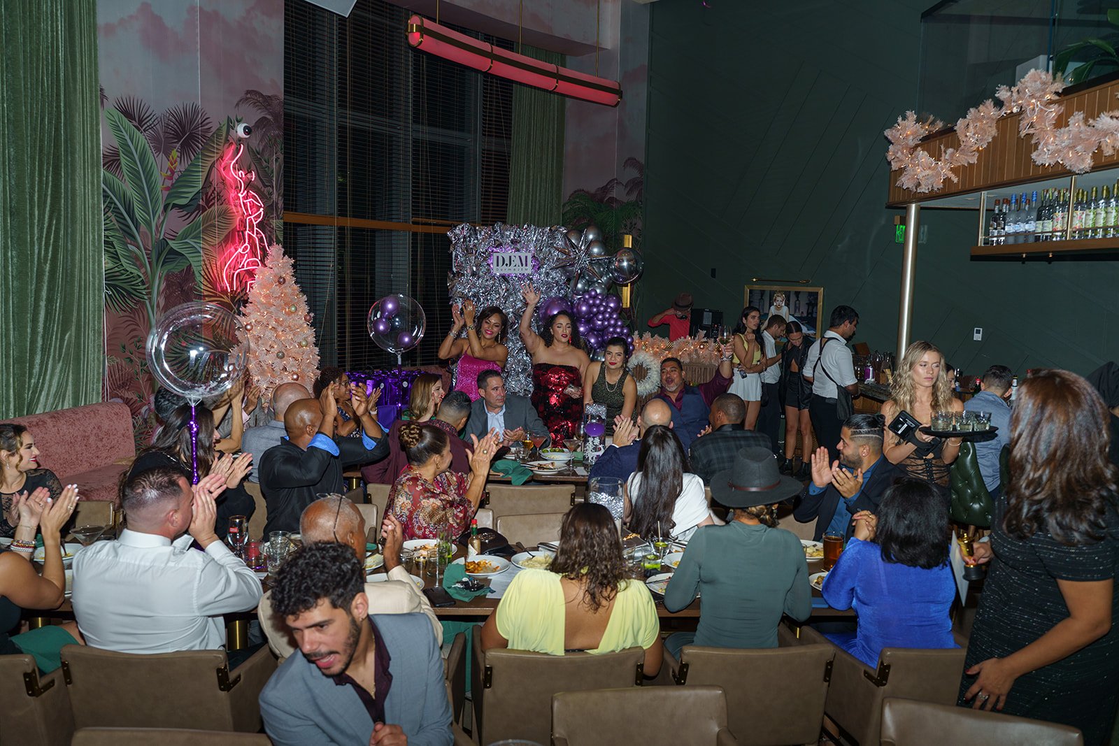 DSC05154December 05_ 2022DJEM__100P.jpg