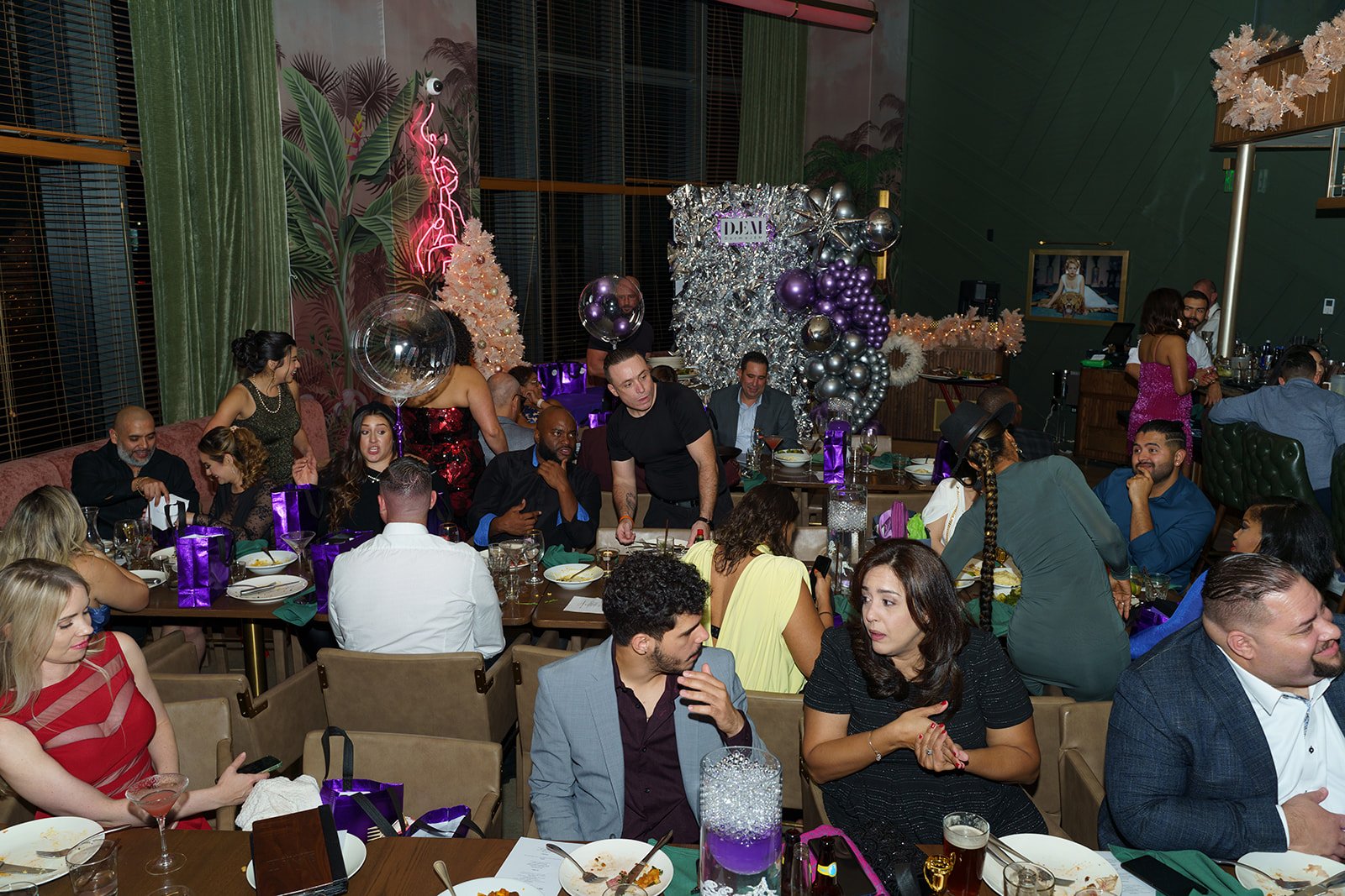 DSC05236December 05_ 2022DJEM__100P.jpg