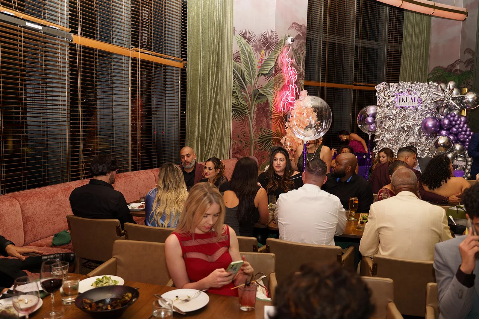 DSC04818December 05_ 2022DJEM__100P.jpg