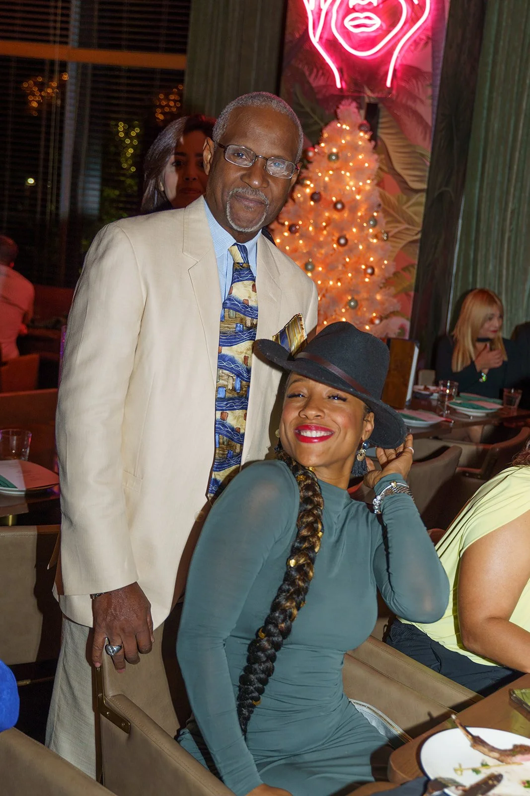 DSC04699December 05_ 2022DJEM__100P.jpg