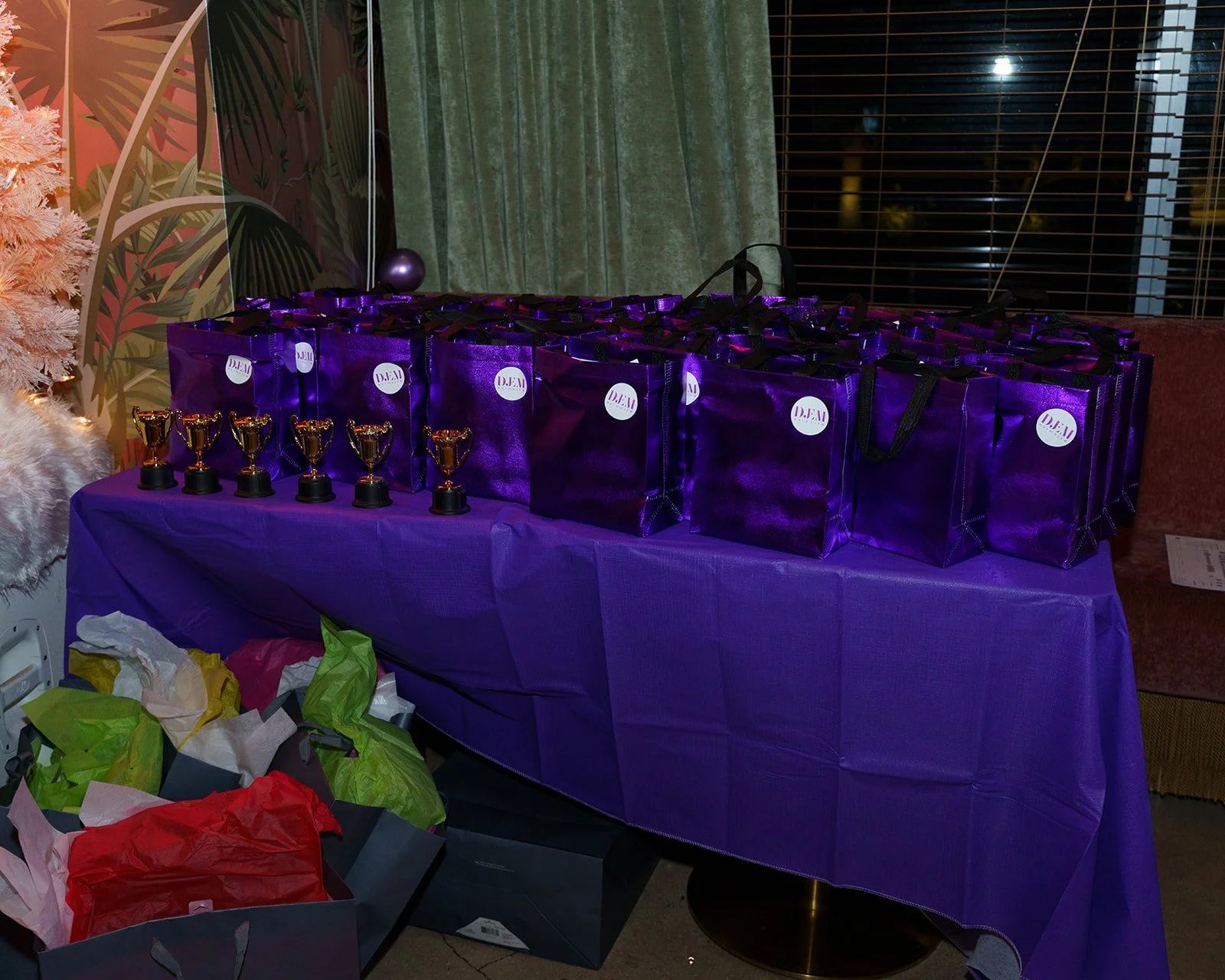 DSC04658December 05_ 2022DJEM__100P.jpg