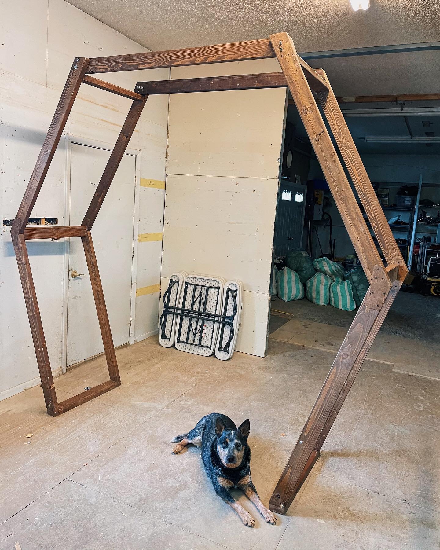 ✨NEW to Powder River Party Rentals! A hexagon wooden arbor!

How fun is this?! So many possibilities! Pup not included 😉

Call to get this awesome arbor added to your perfect day now! 
(307)752-6111 or prpartyrentals@gmail.com

#powderriverpartyrent