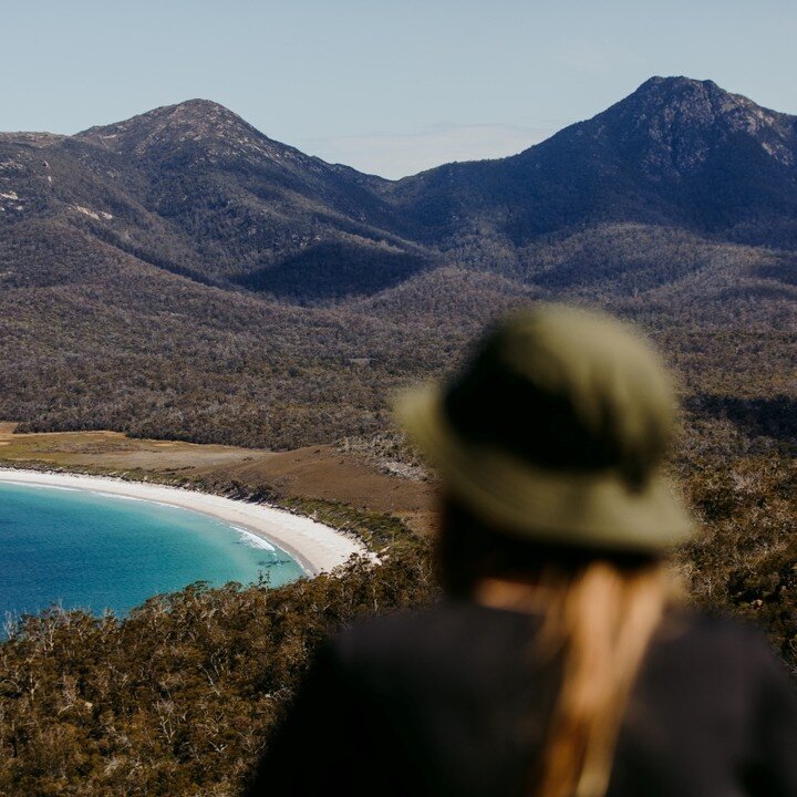 Wineglass Bay, always a pleasure!⁠
⁠
⁠
⁠
⁠
📸 Jesse Hunniford⁠
⁠
⁠
⁠
#wineglassbay⁠
#freycinetnationalpark⁠
#freycinetexperiencewalk