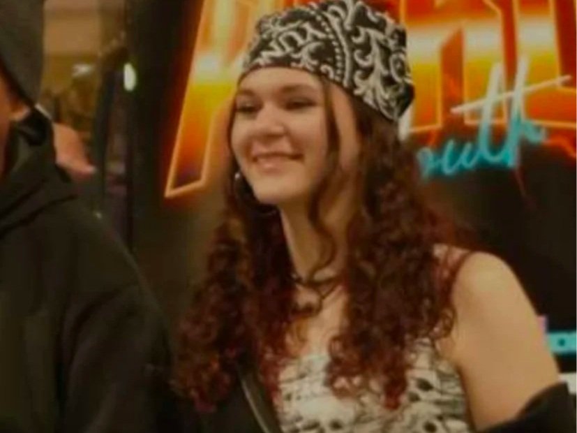 Abbie Paine  – Logan 