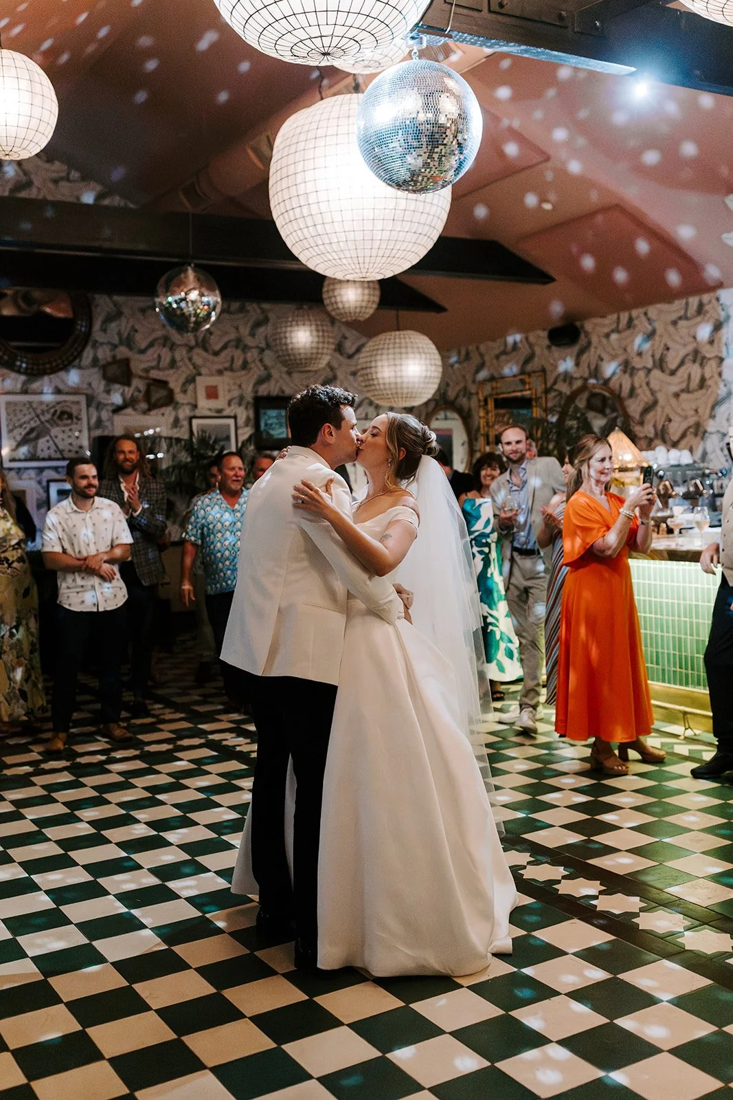 7-DANCING-1350.jpg