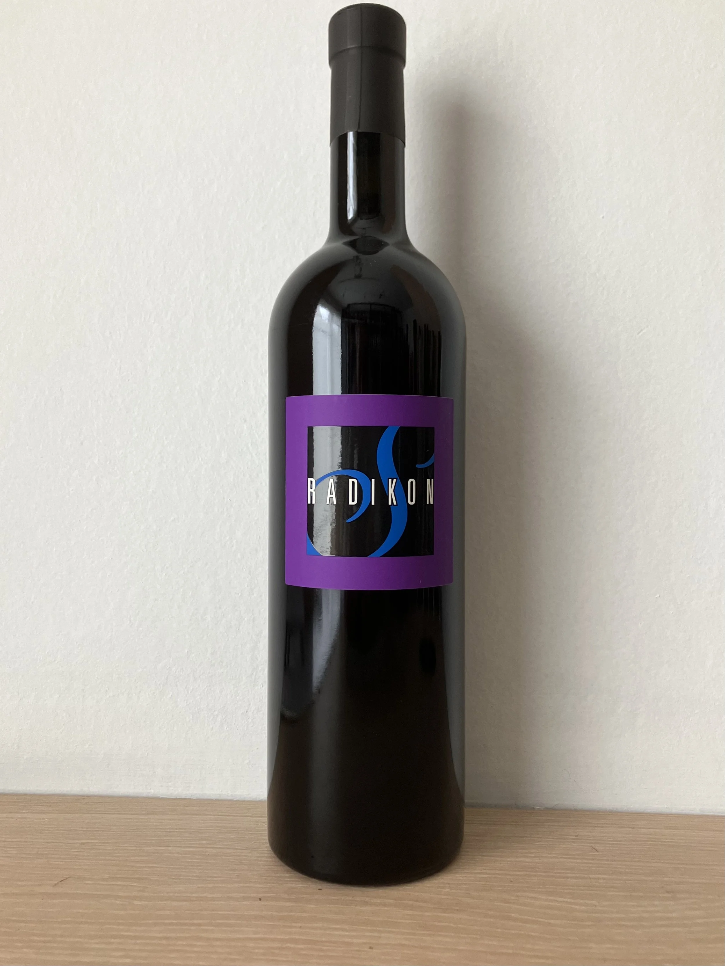 Radikon Sivi 2023 - S Line